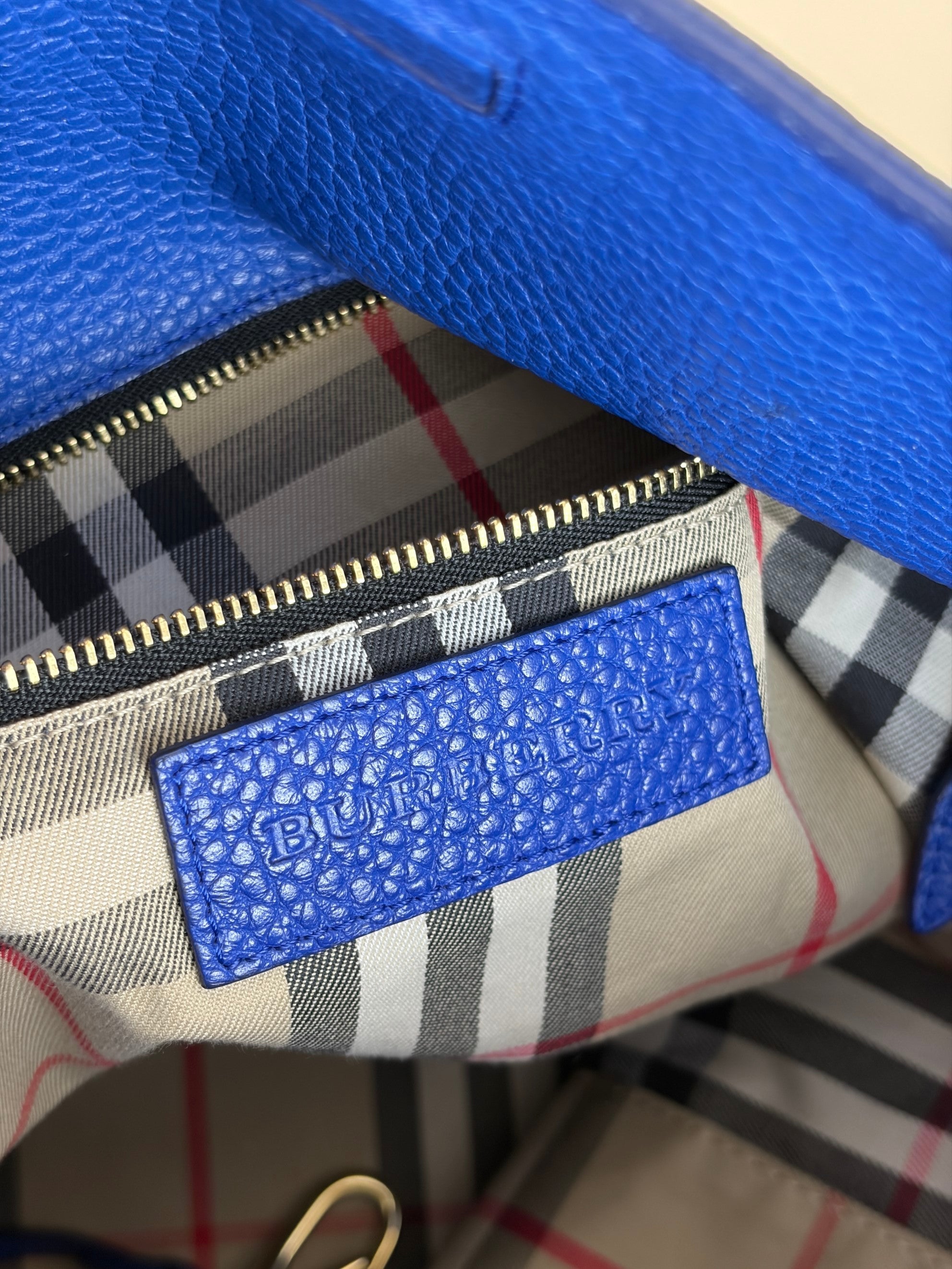 BURBERRY BLUE CALFSKIN medium cale hobo bag