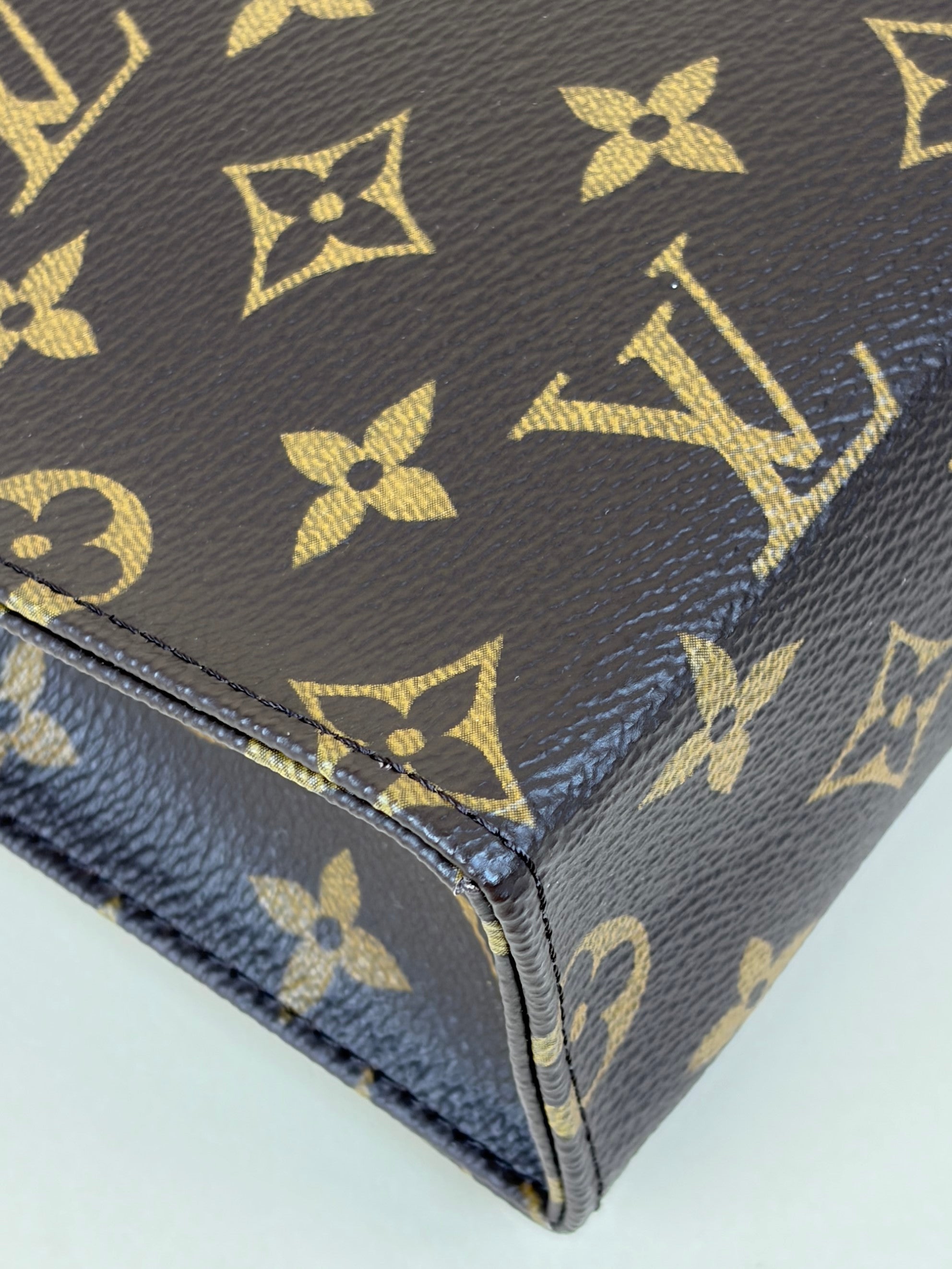 louis vuitton monogram canvas toilette gm pouch 26