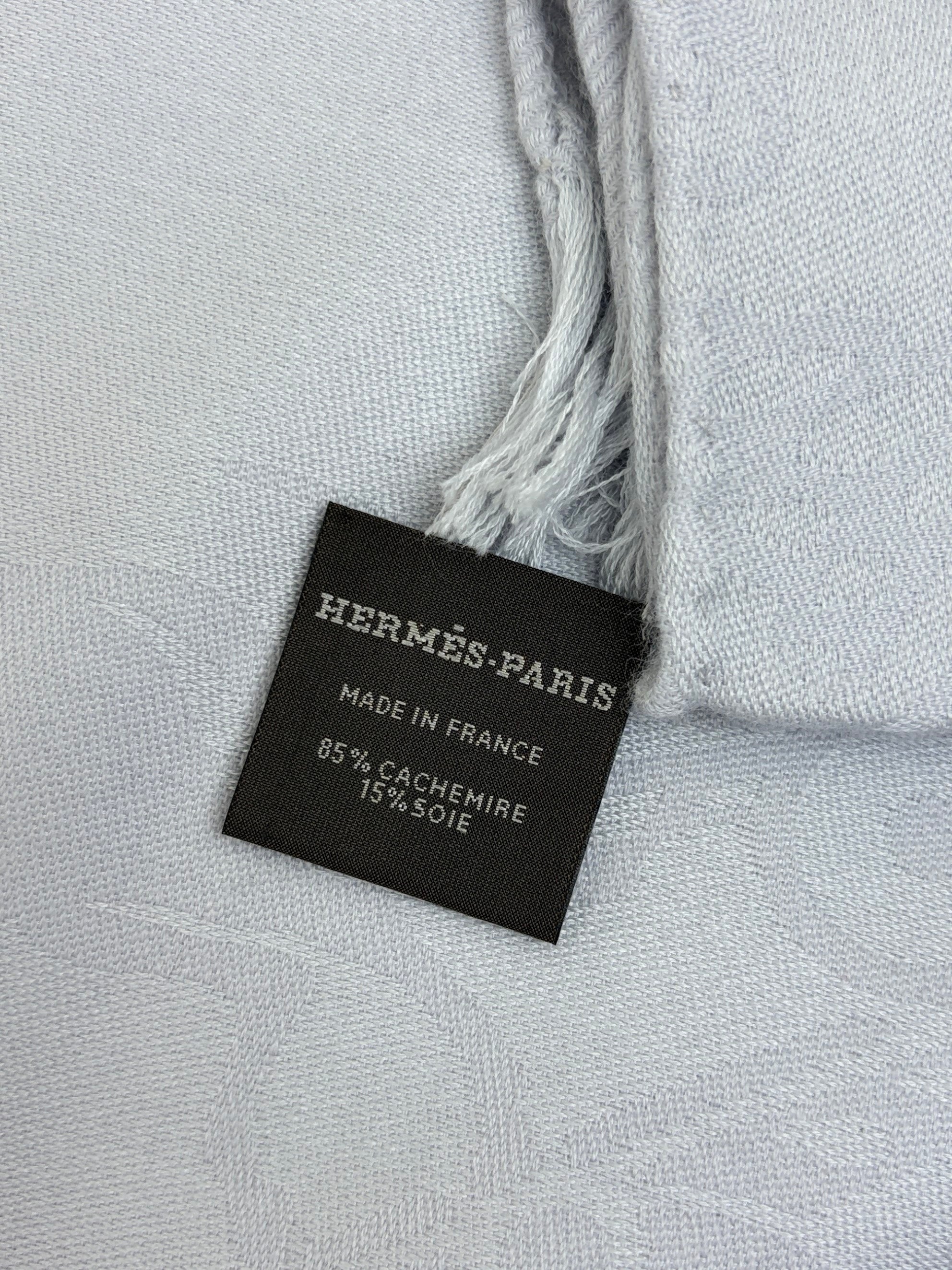 HERMES gris nauge new libris stole silk cashmere shawl