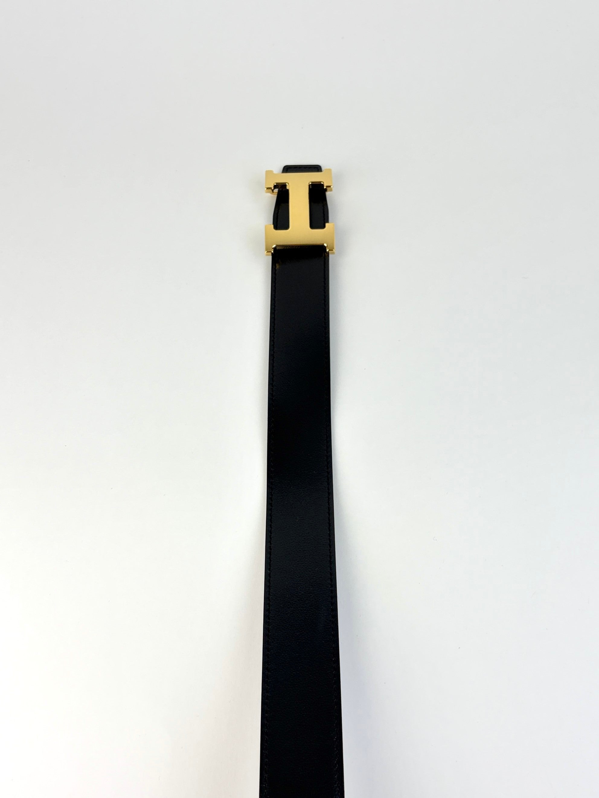 Hermes noir /blue nuit box 135and togo calfskin erversible H buckle gold plated belt