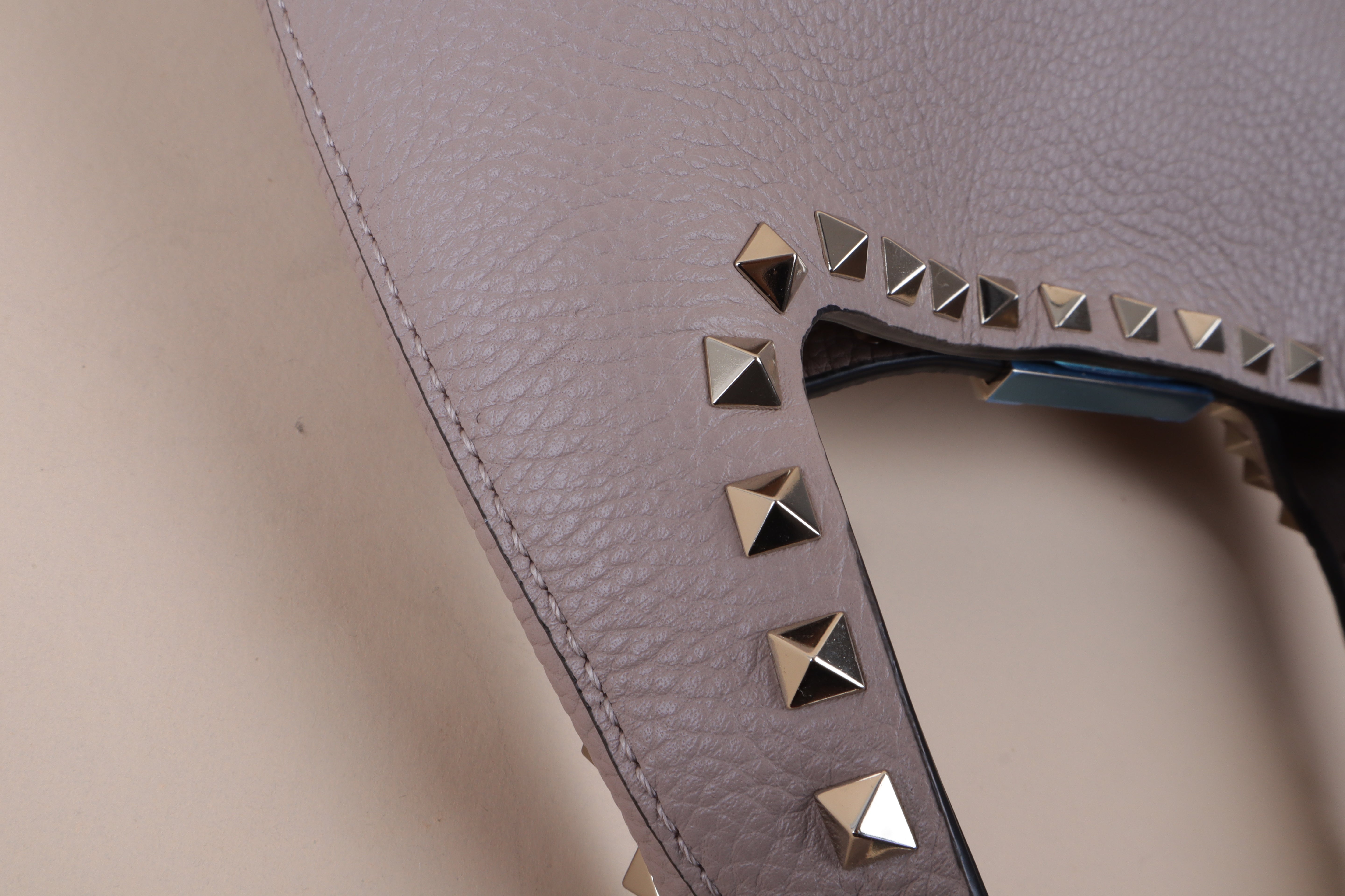 Valentino nude Rock studs Hobo Small Bag