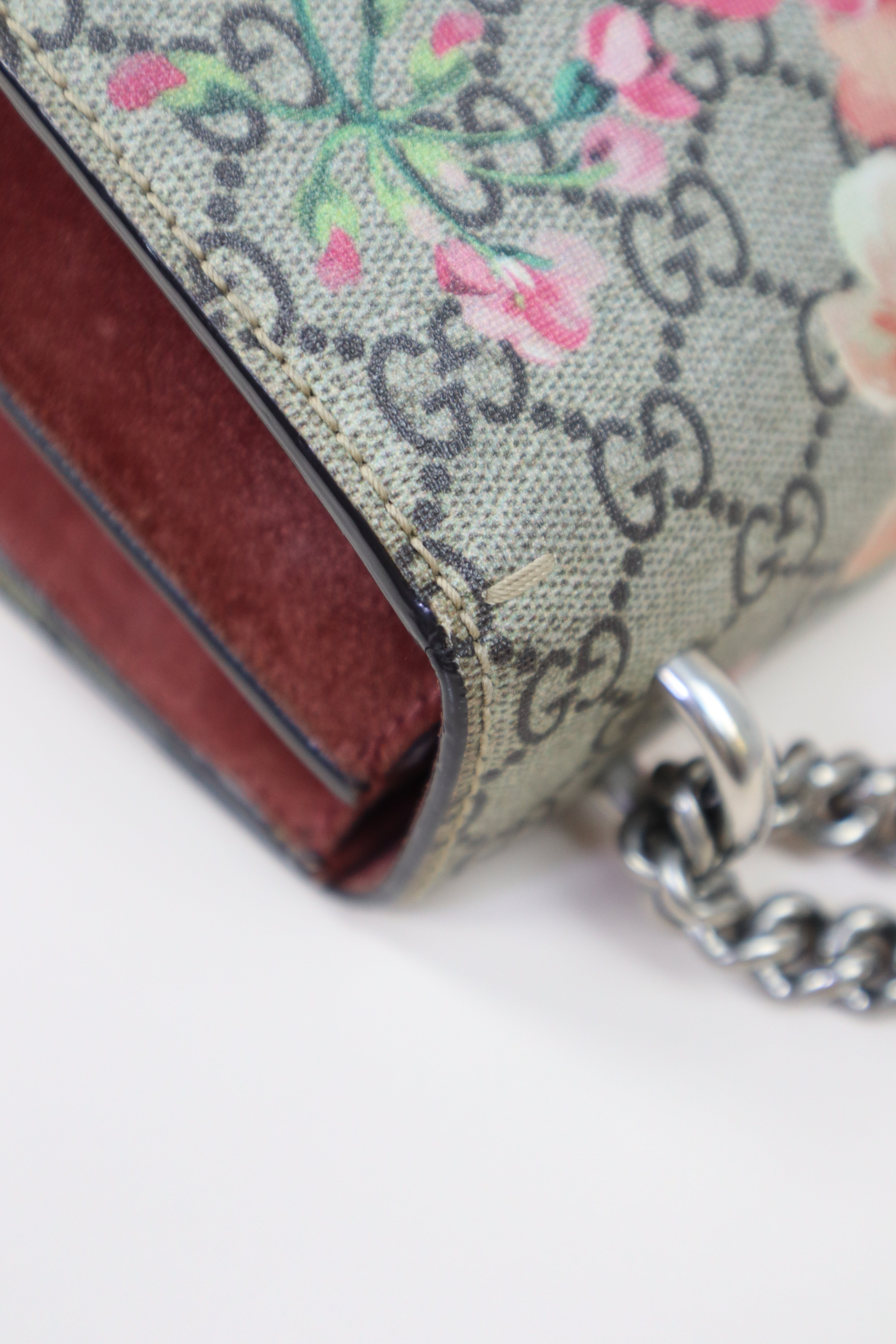 Gucci Bicolor GG Supreme Dionysus Blooms Small Shoulder Bag