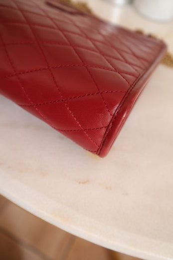 YSL Red Monogram Quilted Lambskin Victoire Chain Clutch Bag