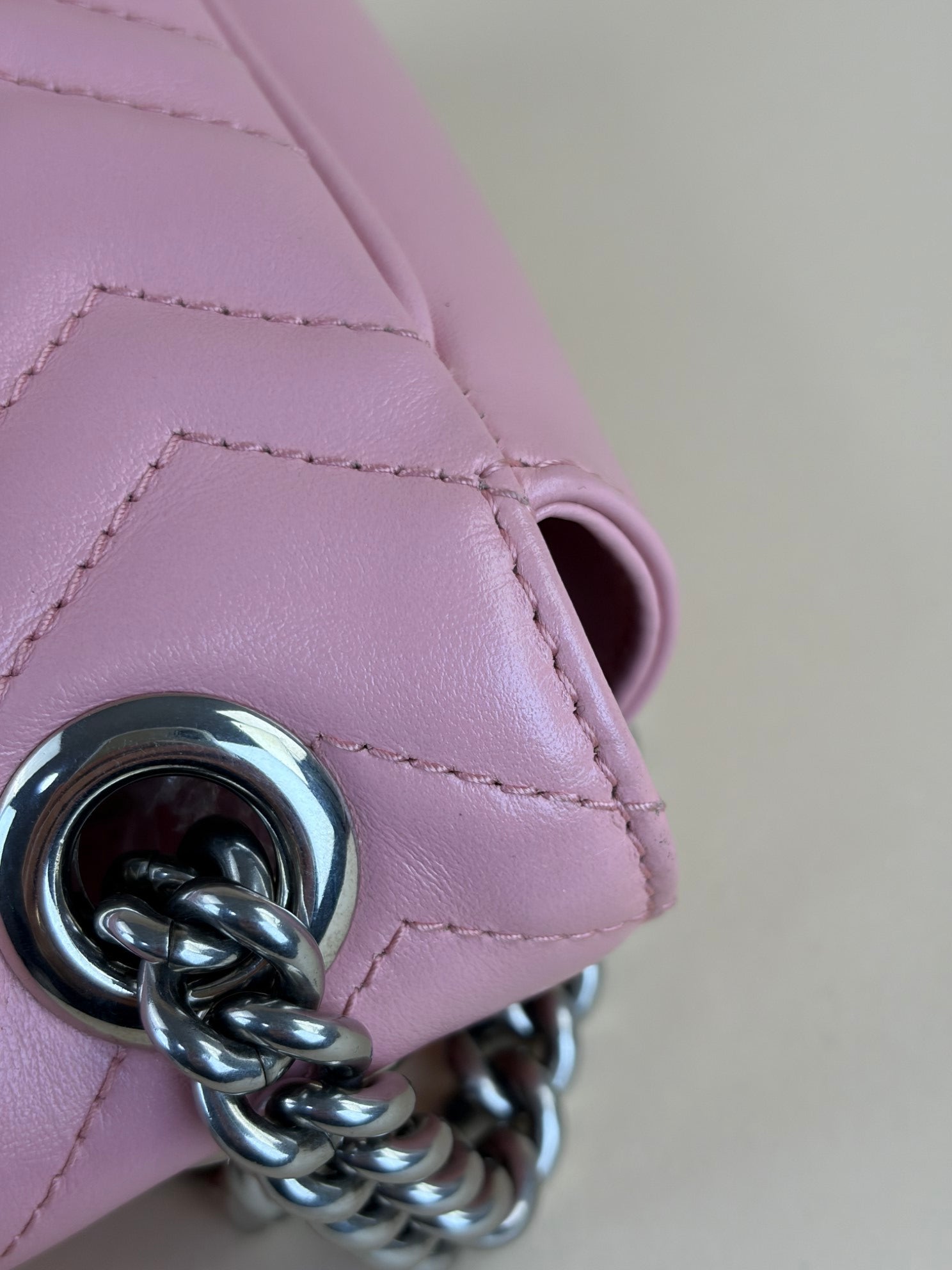 Gucci gg Marmont medium pink crossbody