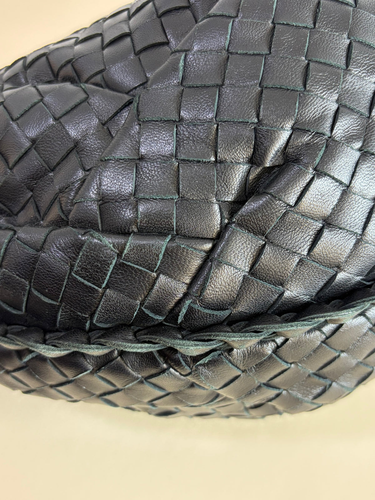 Bottega Veneta black Intrecciato woven nappa leather meduim belly veneta hobo bag