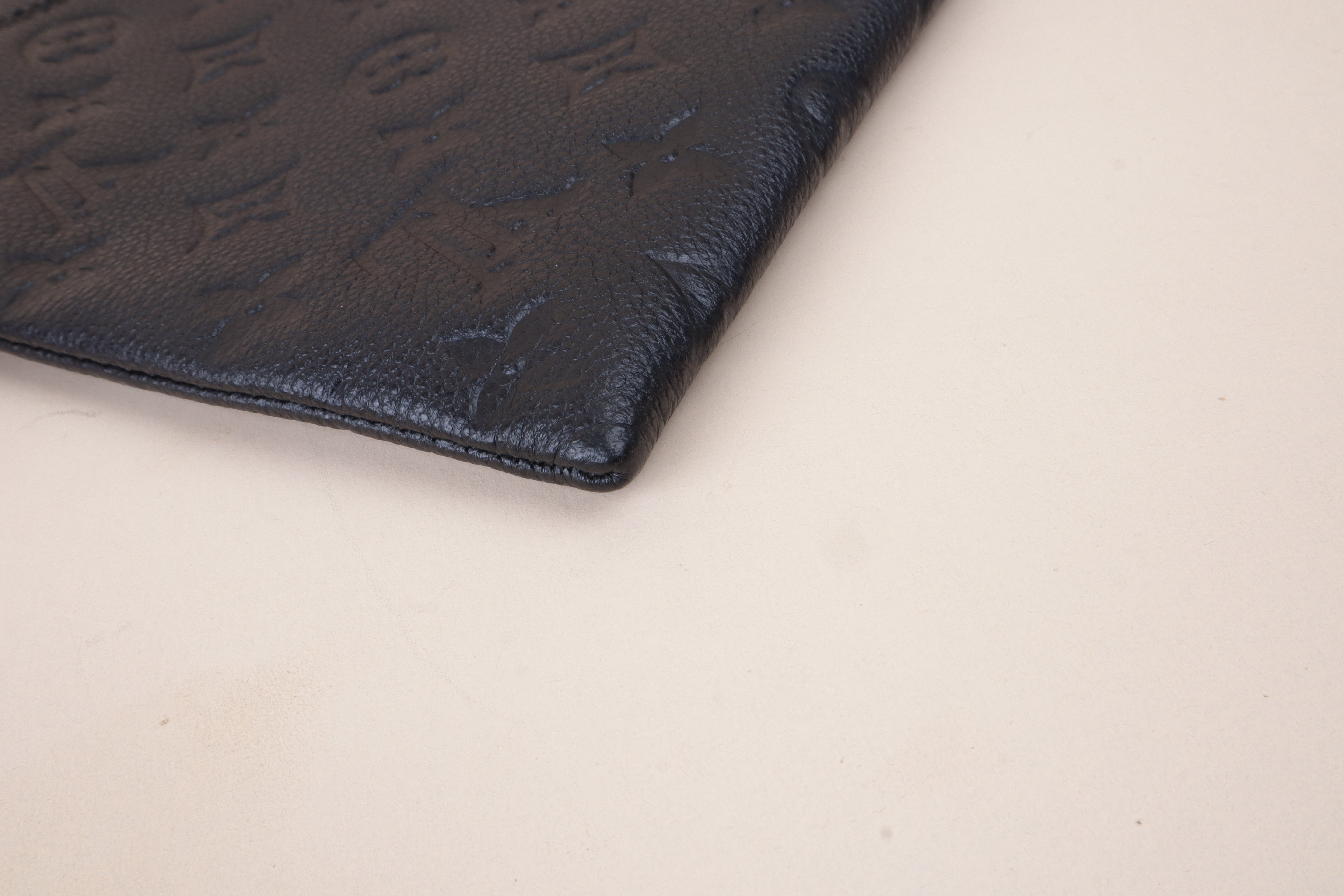 Louis Vuitton Black Daily EmpireNet Zip Clutch