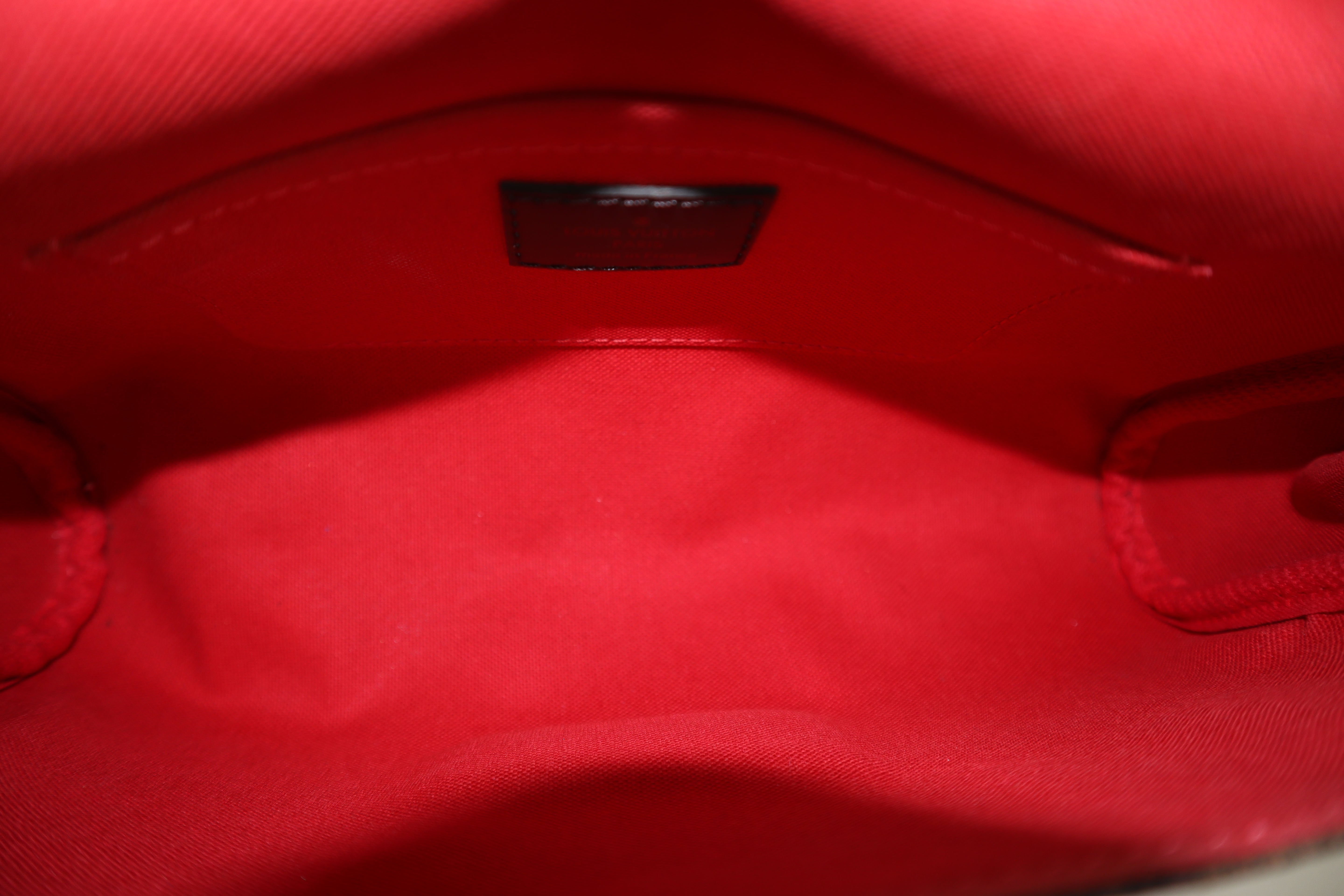 Louis Vuitton Damier Ebene Favorite MM Bag