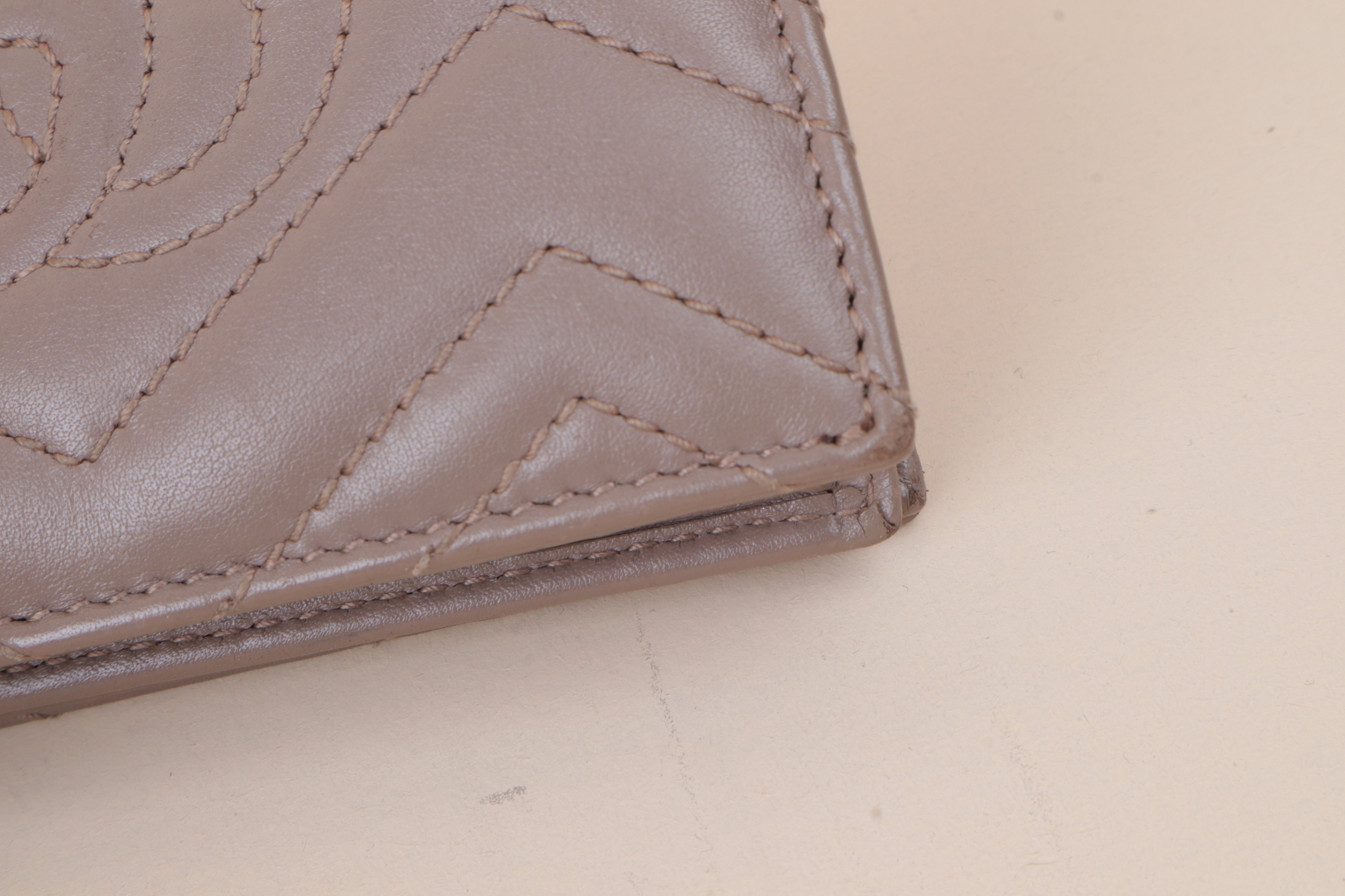 GUCCI WALLET BEIGE GG MARMONT