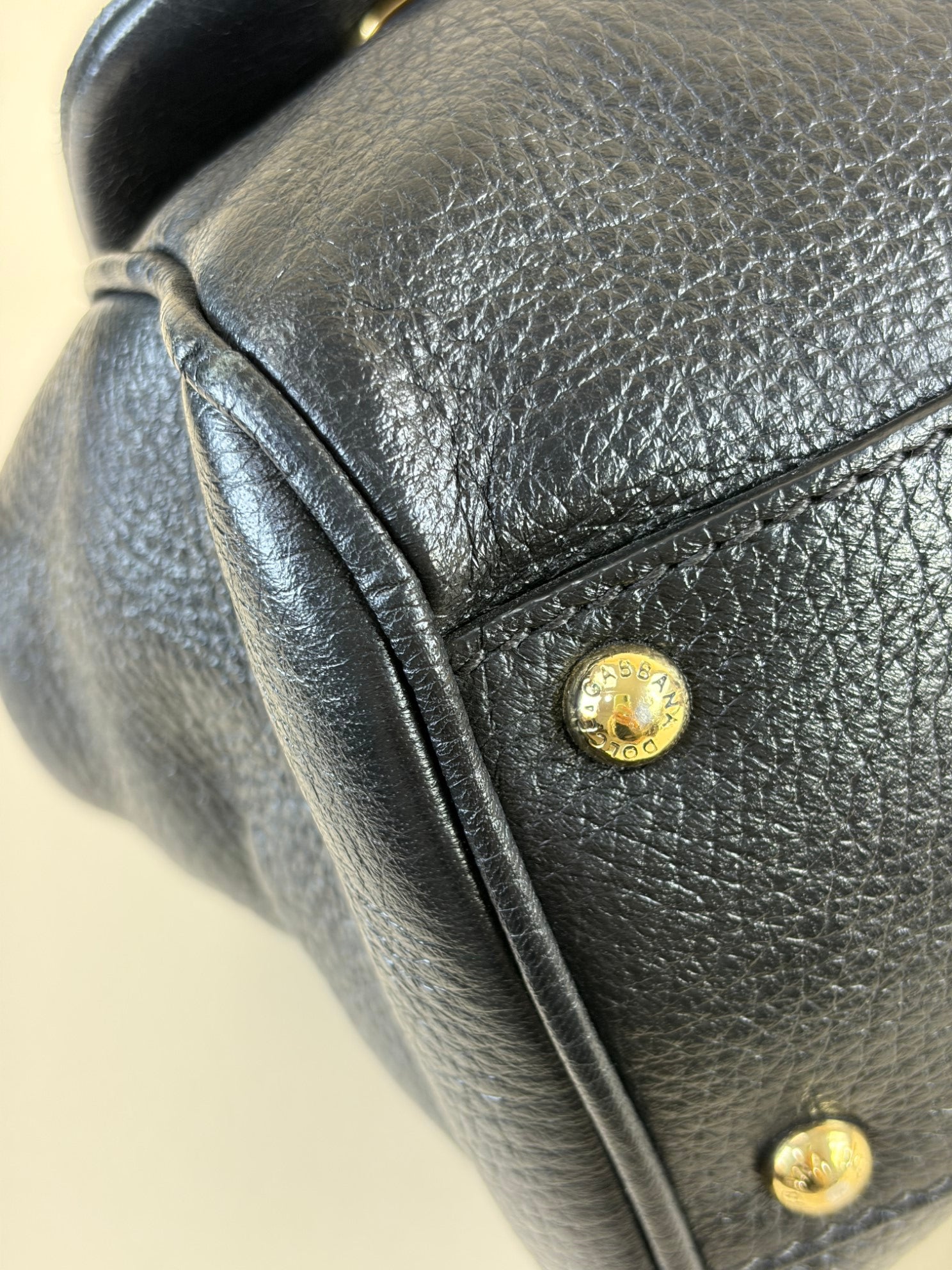 Dolce & Gabbana Black Sicily Hand Bag