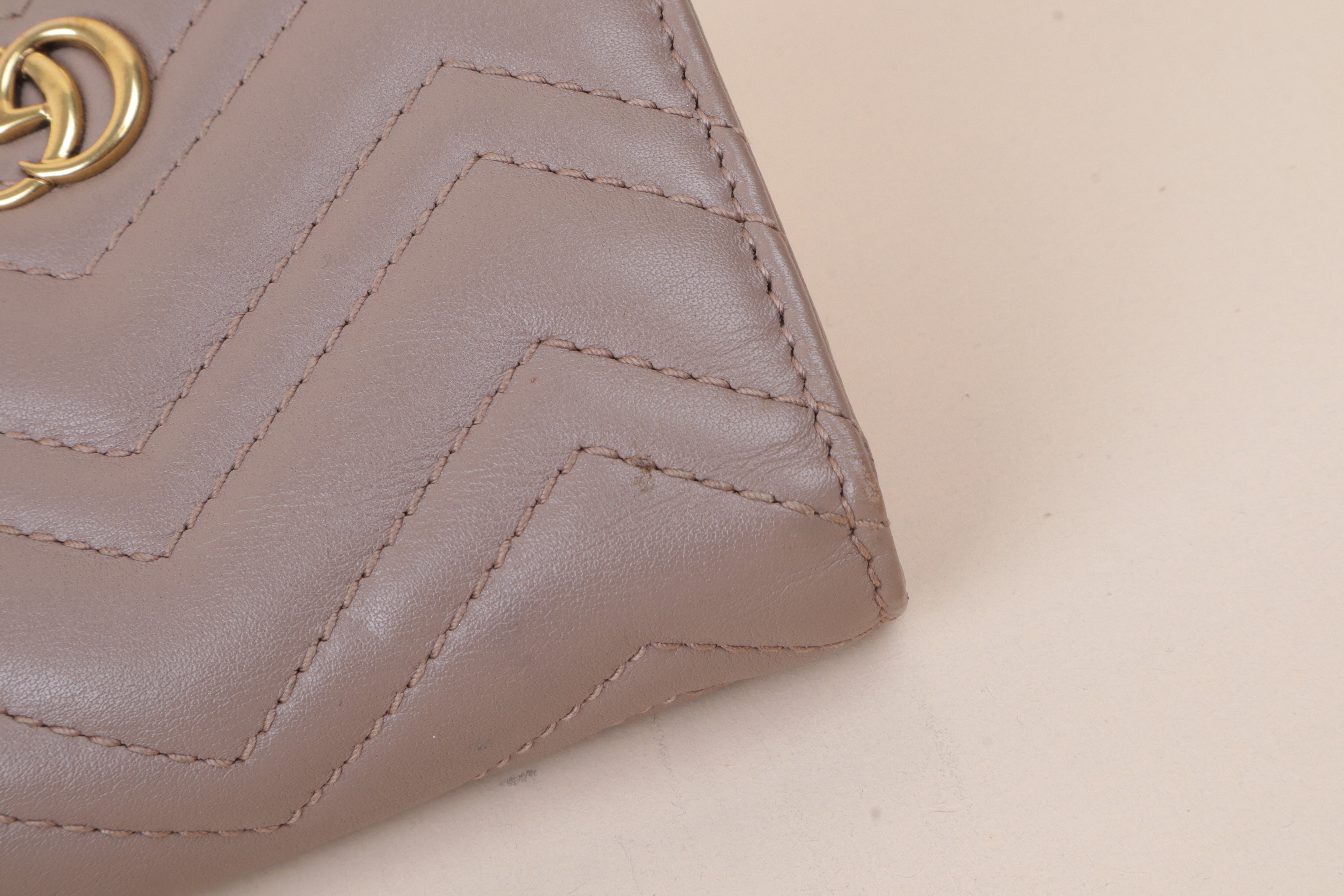 GUCCI WALLET BEIGE GG MARMONT