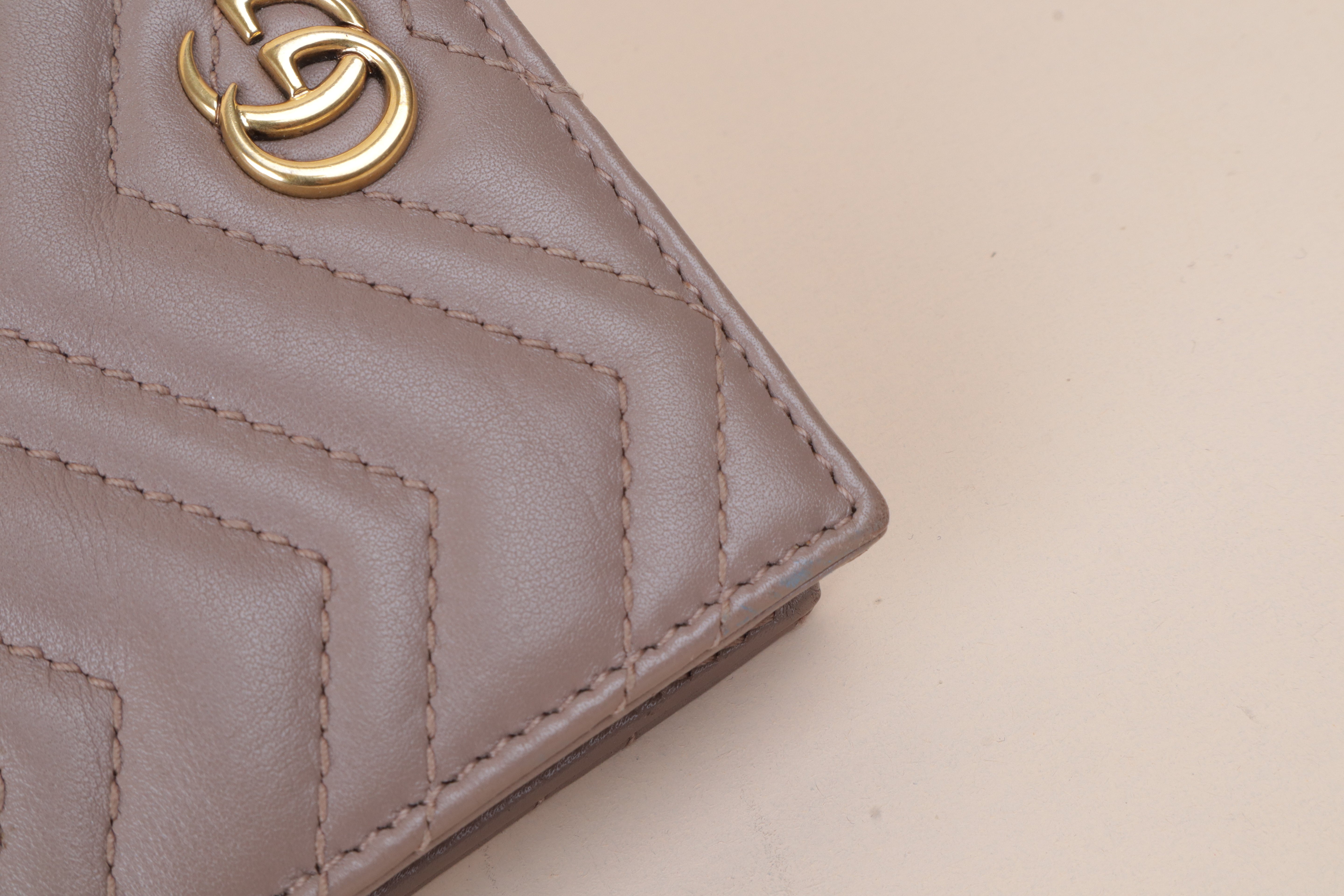 GUCCI WALLET BEIGE GG MARMONT