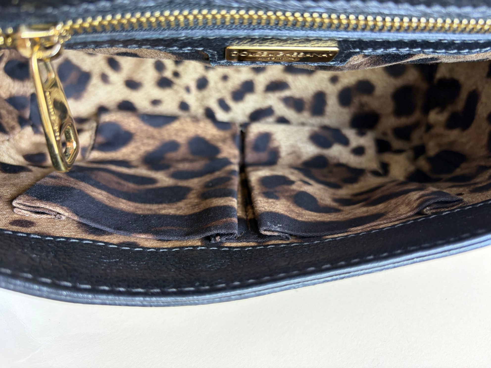 Dolce & Gabbana Black Sicily Hand Bag