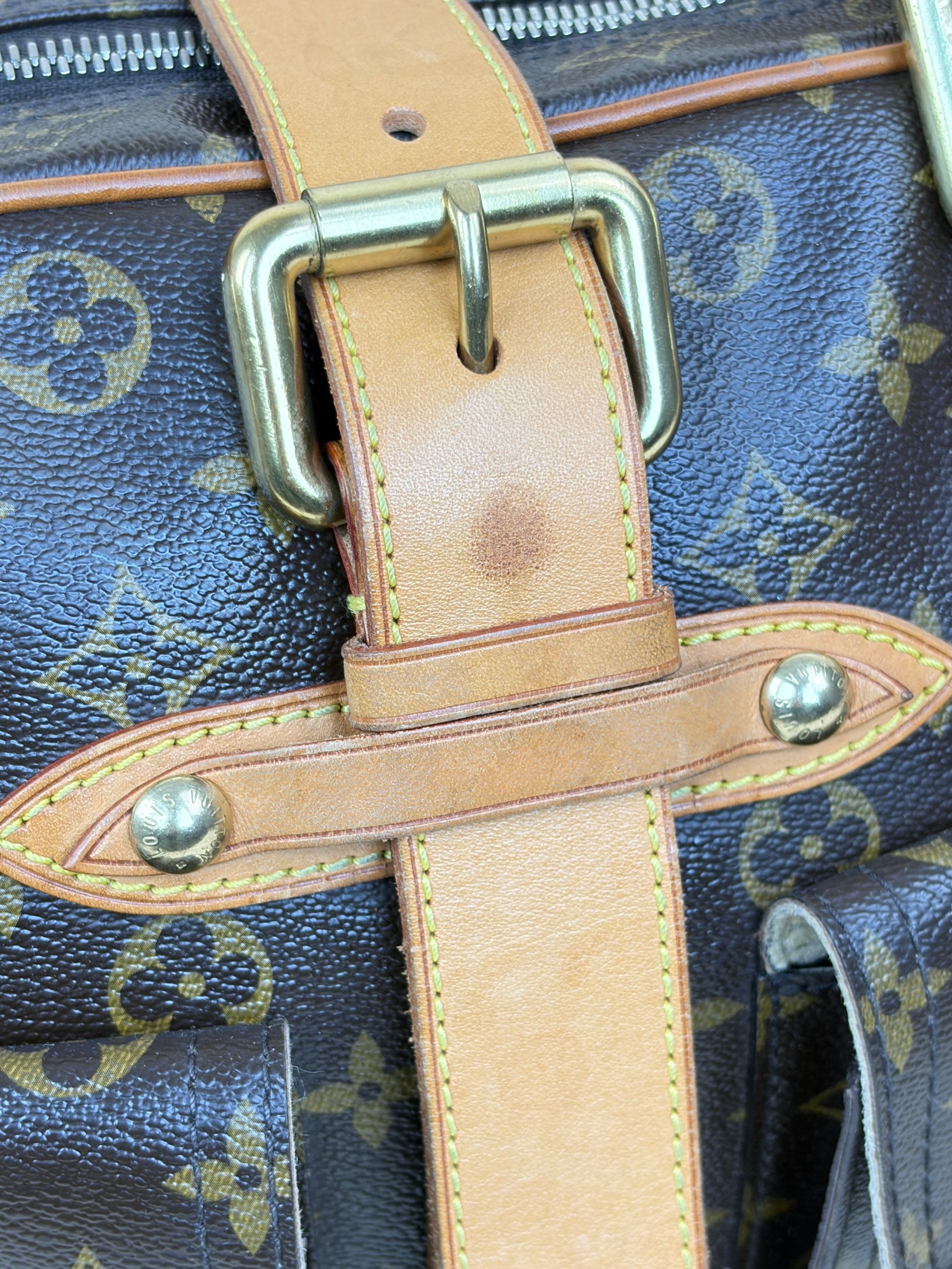 Louis Vuitton Monogram Manhattan GM Tote Bag