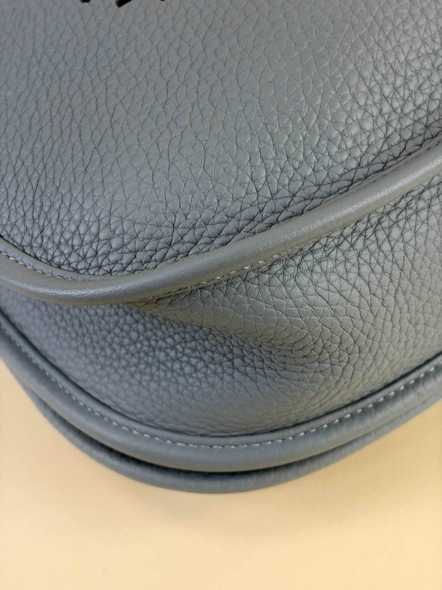 Hermes Gris Pantin Evelyne 29 Bag with Strap