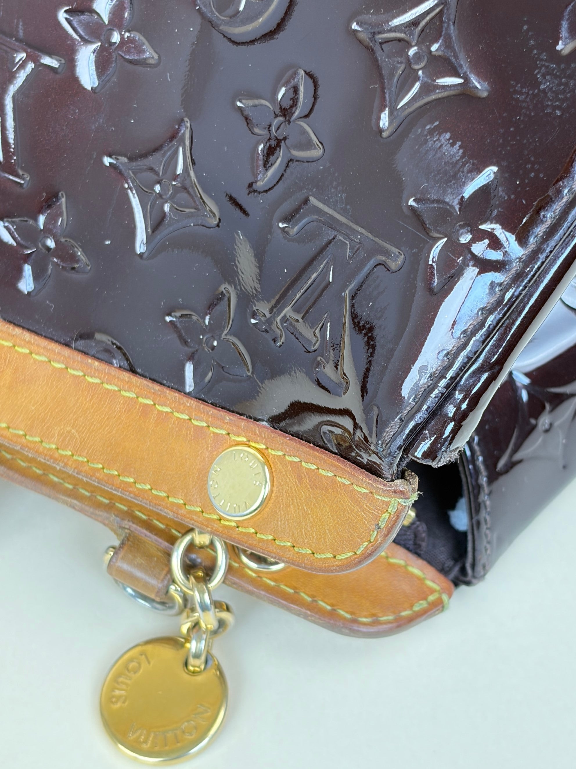 Louis Vuitton Amarante Monogram Vernis Brea MM Tote Bag with Strap