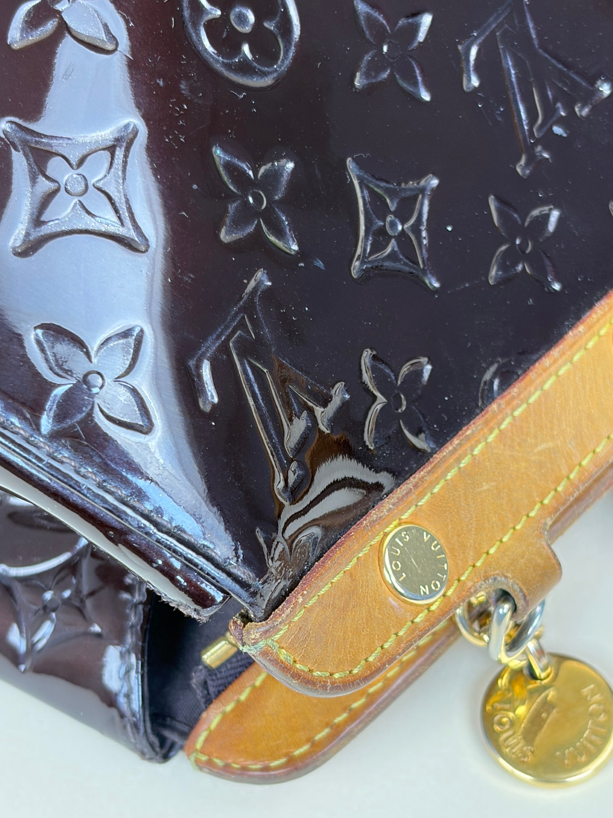 Louis Vuitton Amarante Monogram Vernis Brea MM Tote Bag with Strap