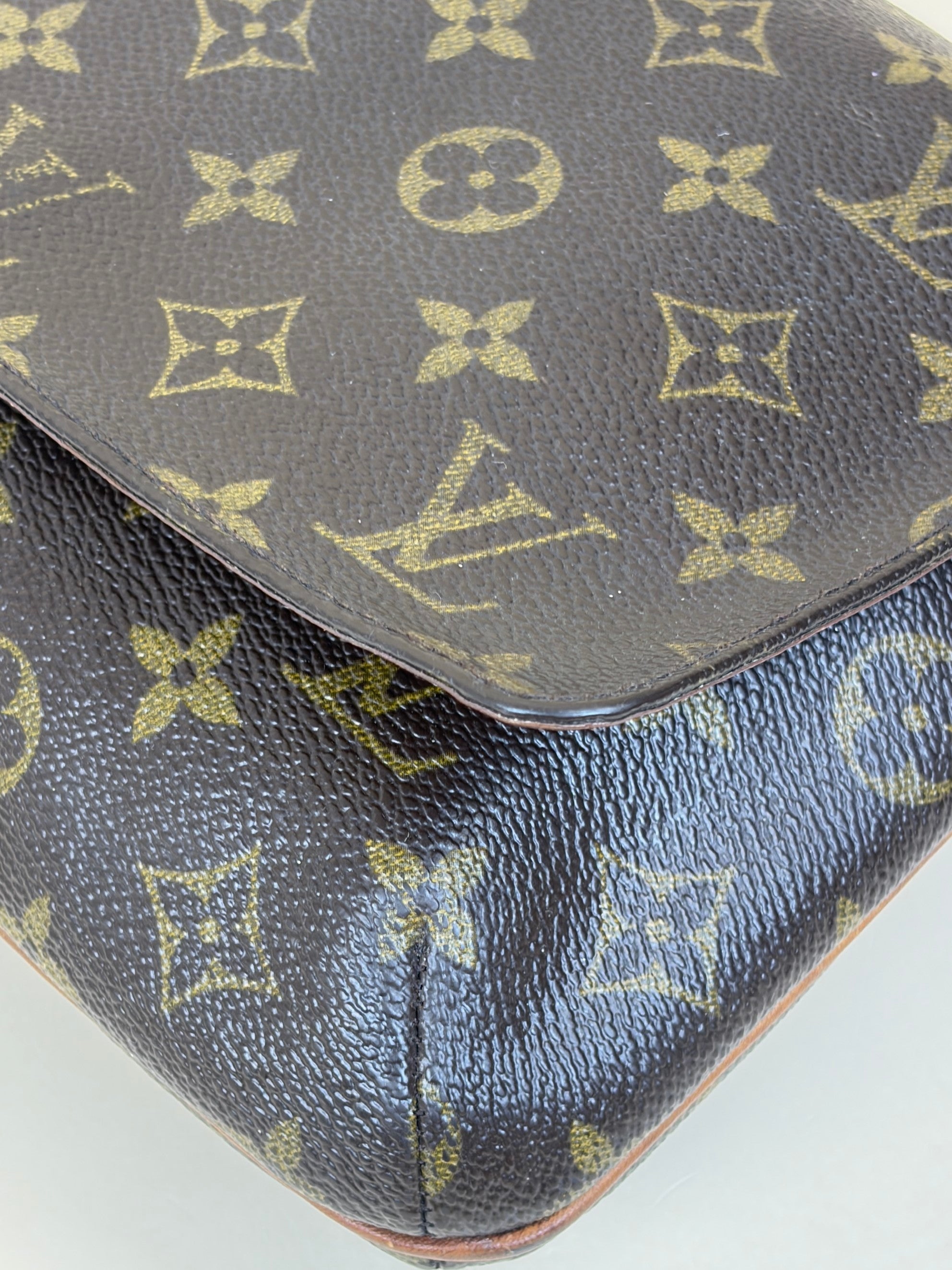 Louis Vuitton Monogram Musette Tango Shoulder Bag