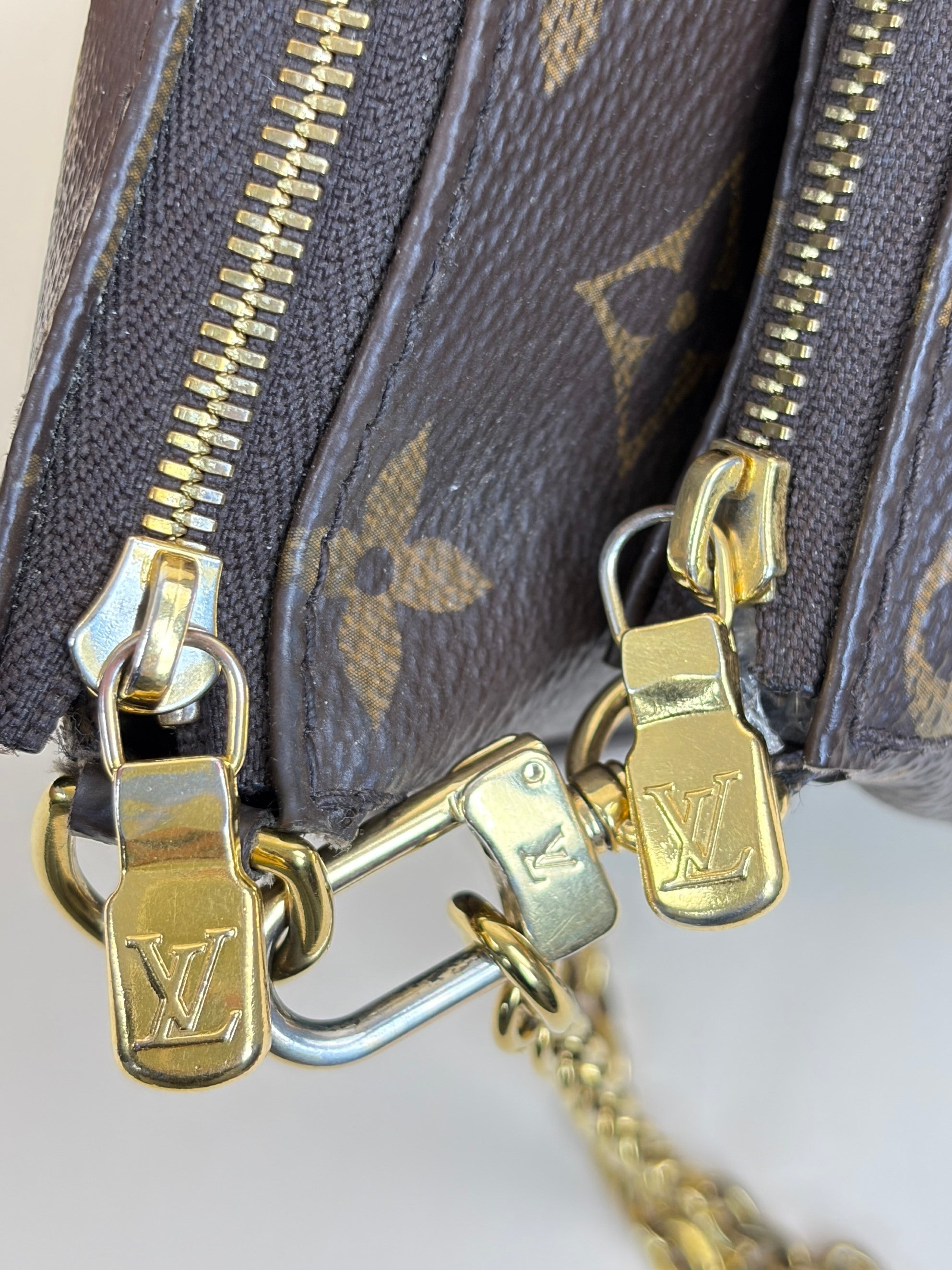 Louis Vuitton Light Pink Monogram Multi Pochette Shoulder Bag