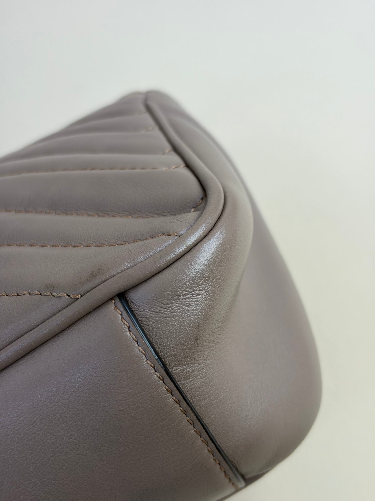 Gucci pink/beige matelassé Nappa leather GG Marmont medium Shoulder Bag