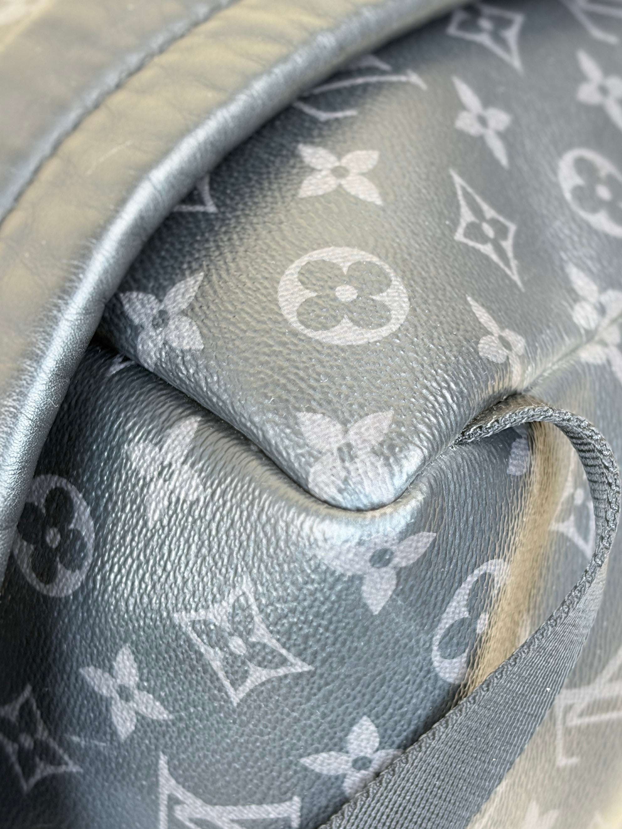 Louis Vuitton monogram eclipse discovers Backpack pm bag