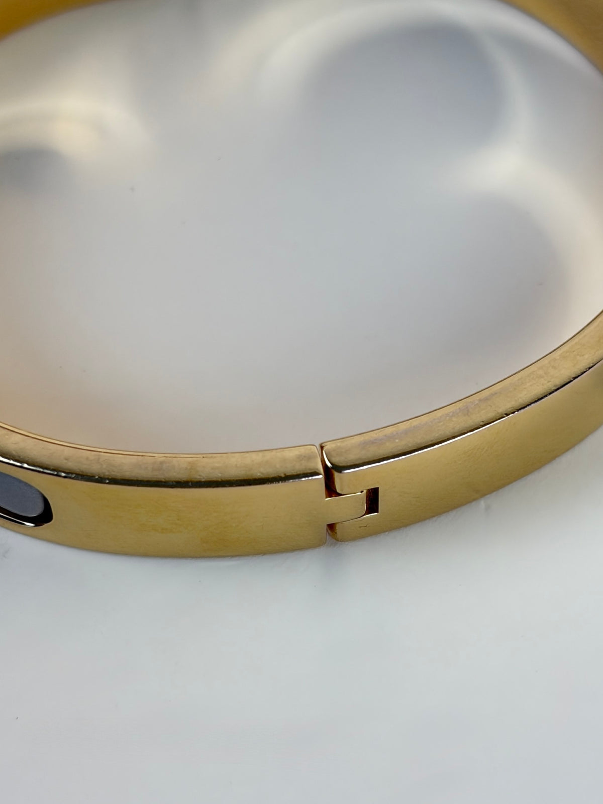 Hermes rose gold plated maron glace mini clic kelly bracelet