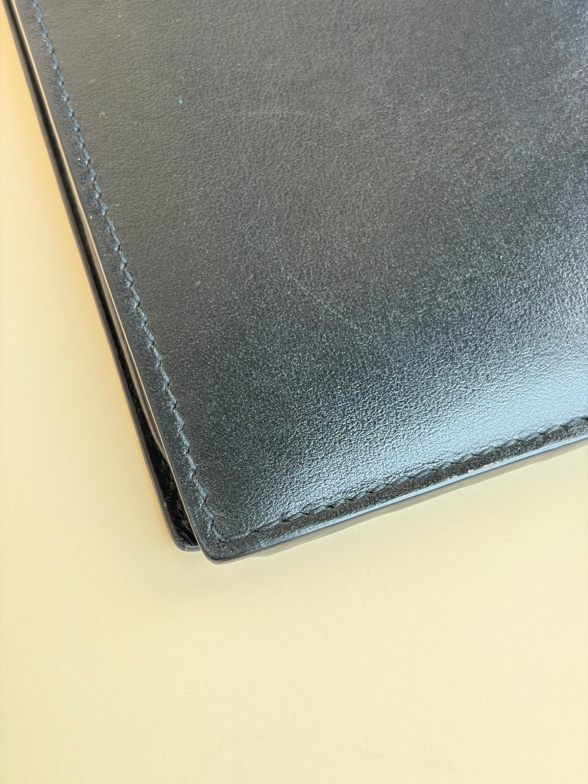 Gucci black leather gg marmont bi fold small wallet
