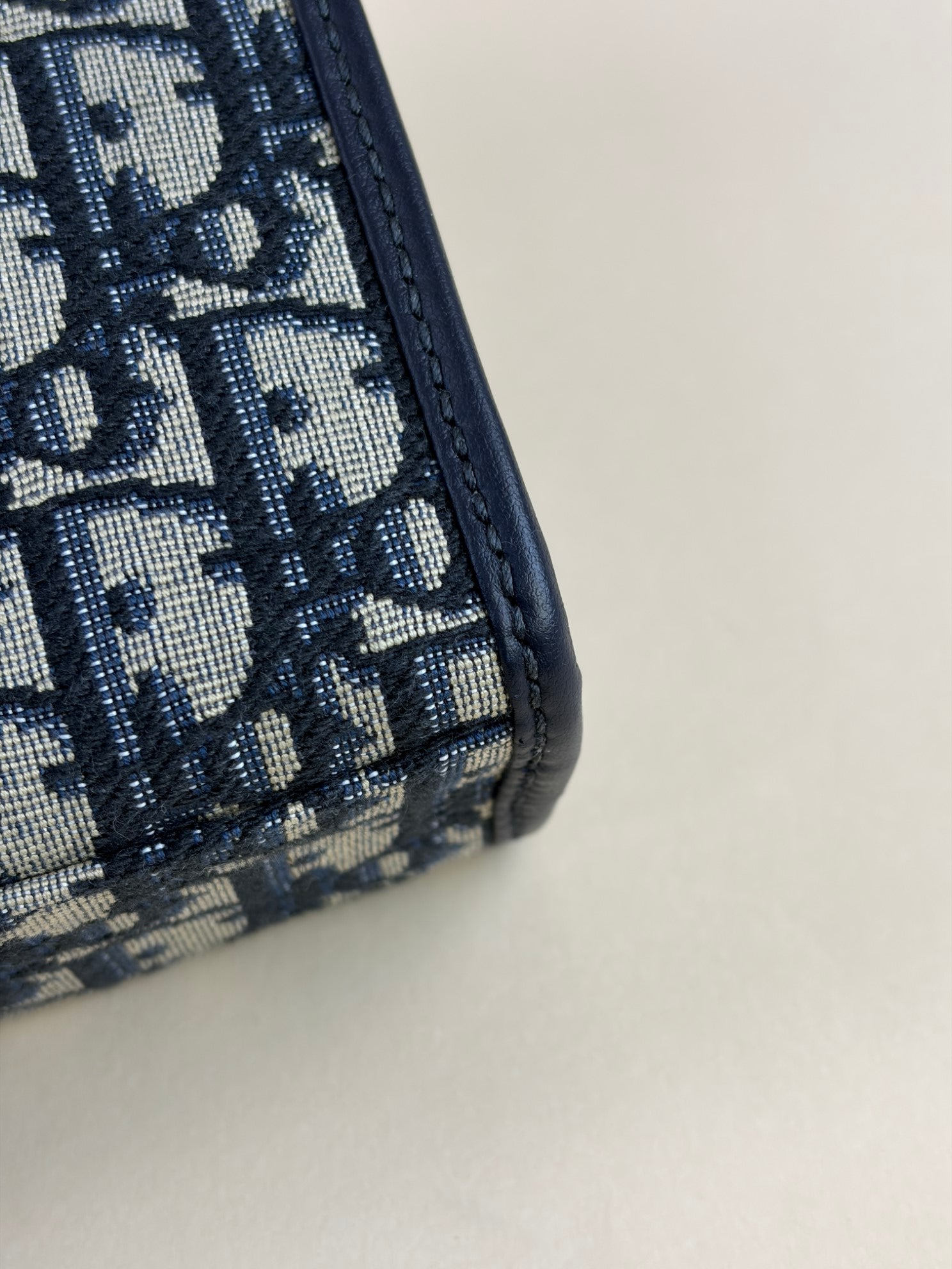 Christian Dior Blue 30 Montaigne Pouch