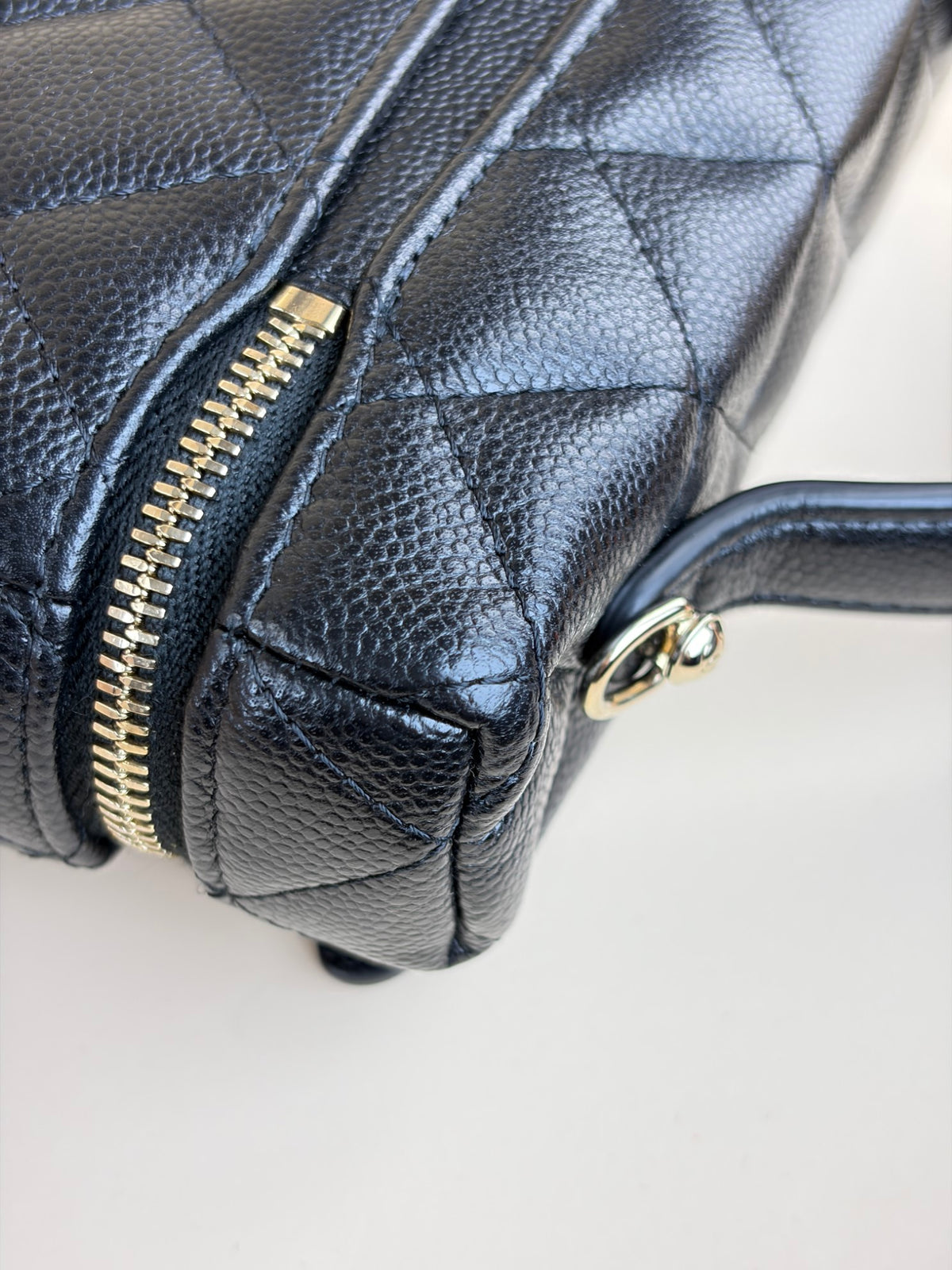 Chanel Black caviar leather vanity bag