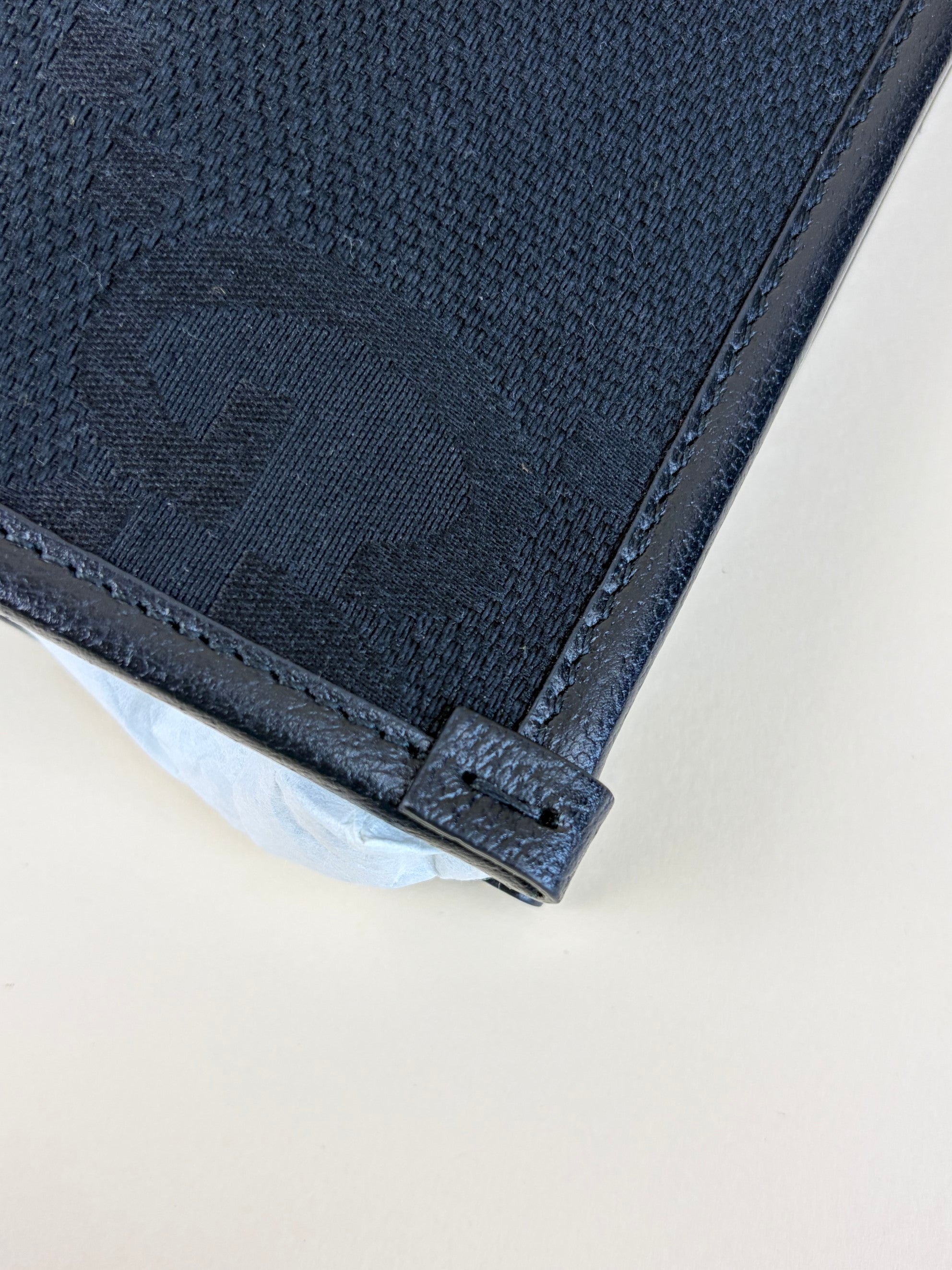 Gucci Black Jumbo GG Unisex Pouch