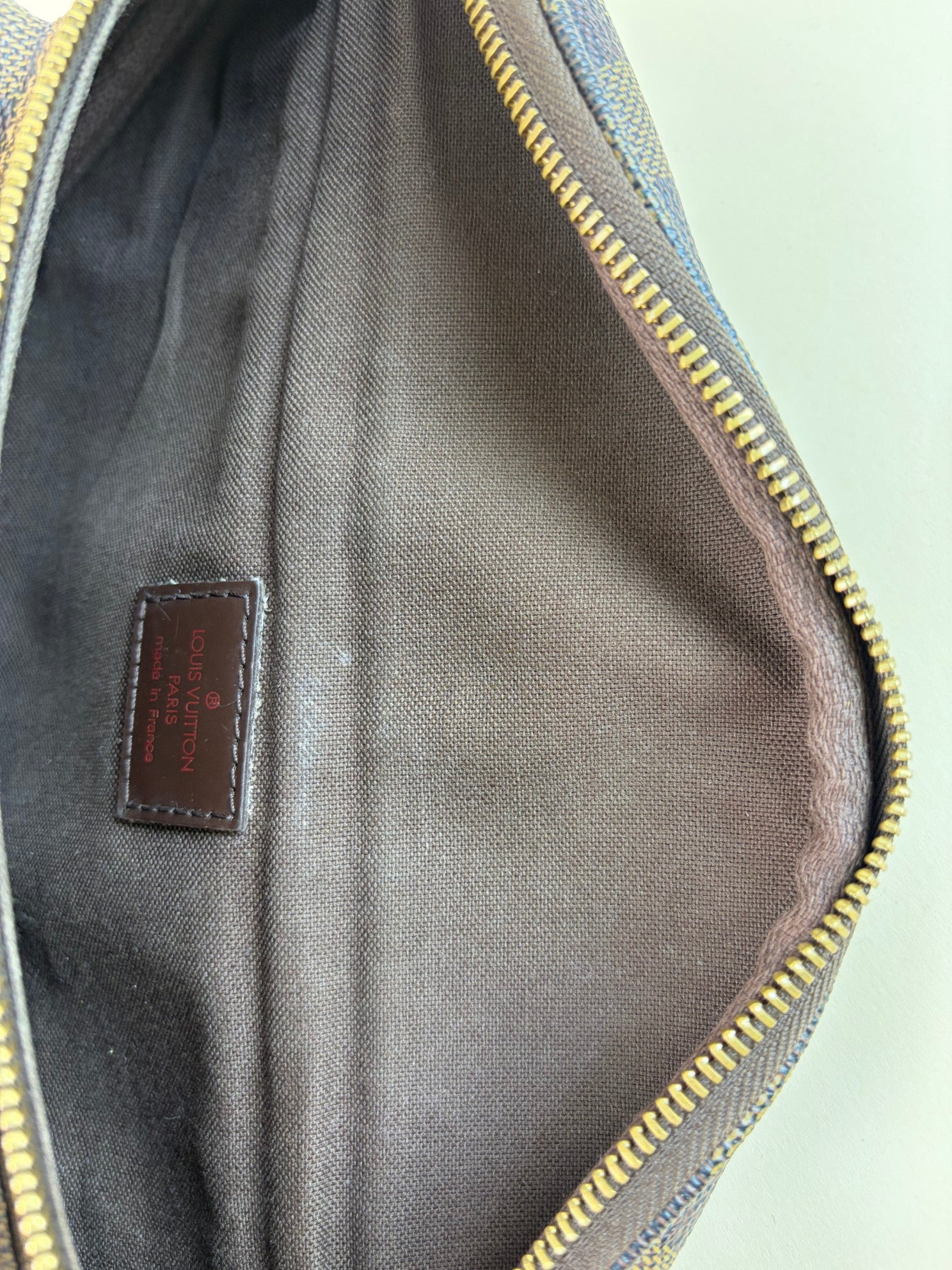 Louis Vuitton Damier Ebene Melville Bumbag