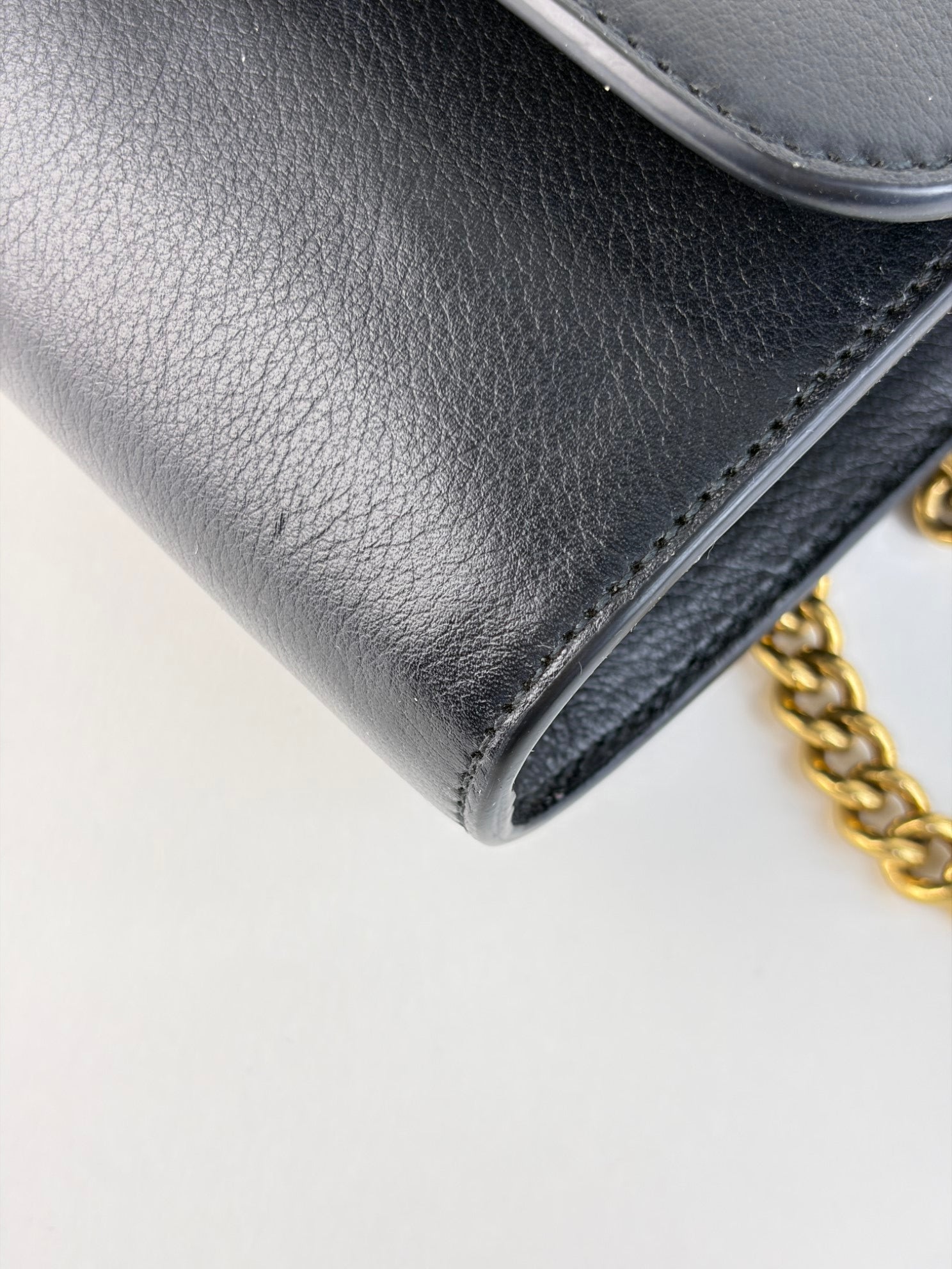 Gucci Black GG mini diana top handle crossbody bag