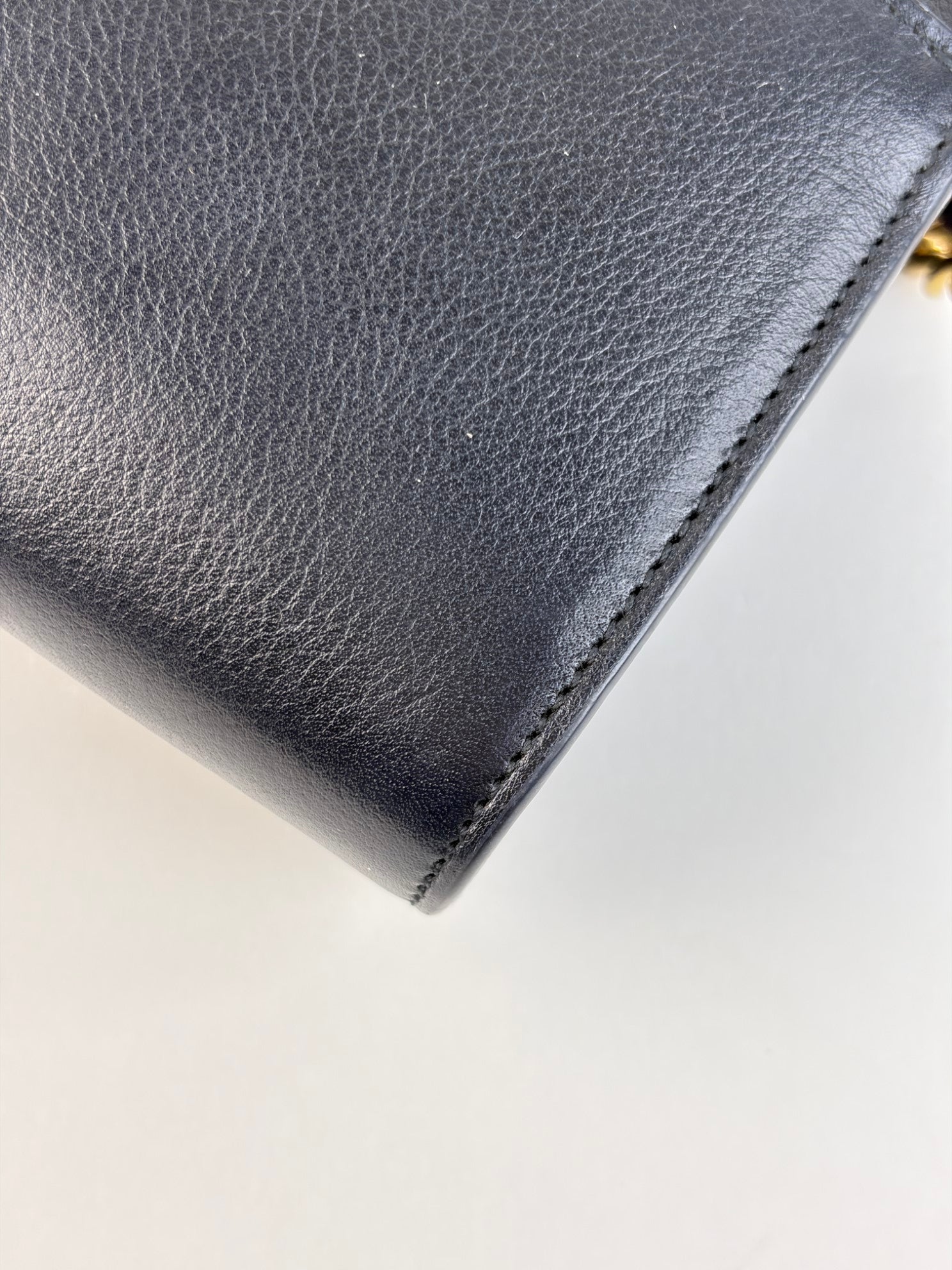 Gucci Black GG mini diana top handle crossbody bag
