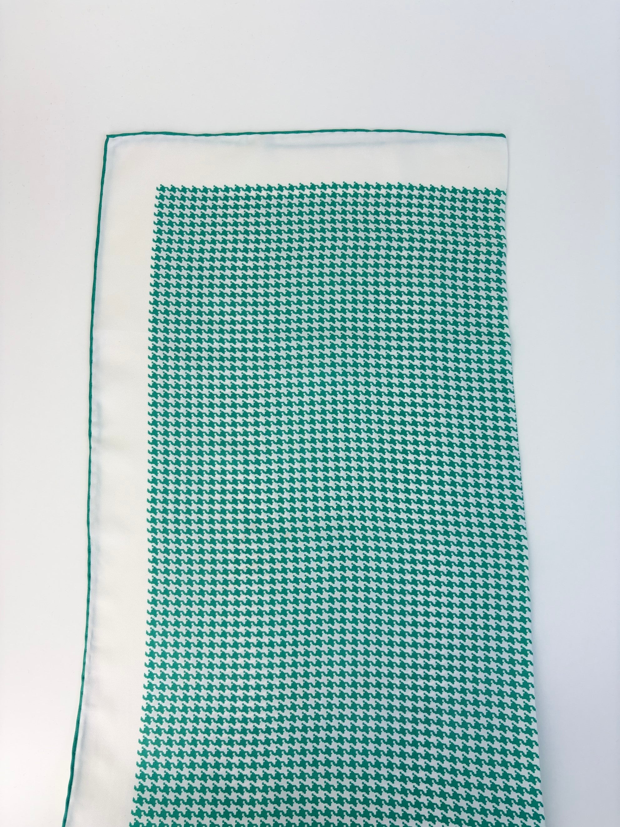 Christian Dior new Montaigne 70 green/white