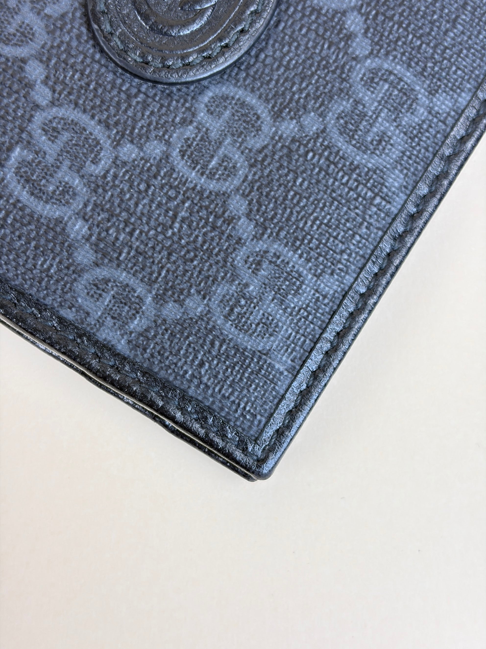 Gucci Black GG Supreme Interlocking G Money Clip Card Case
