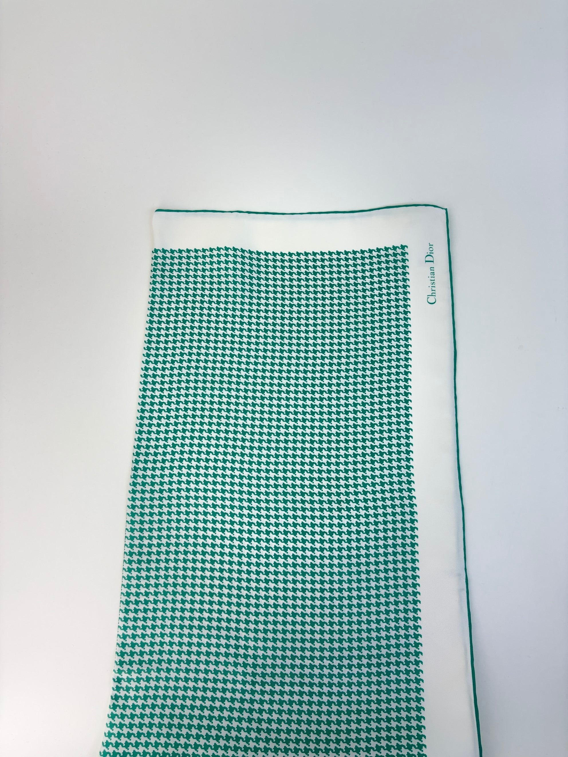 Christian Dior new Montaigne 70 green/white