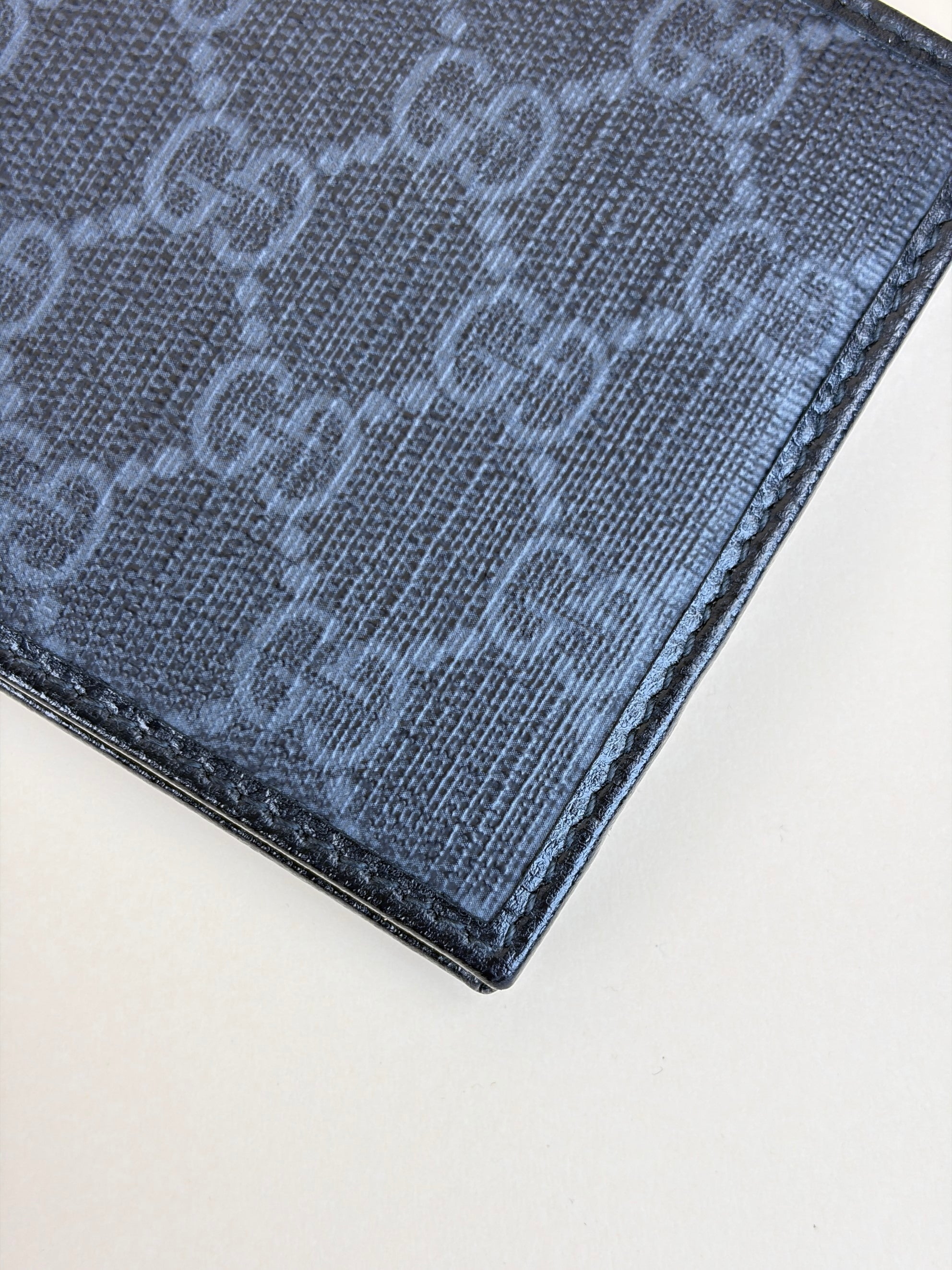 Gucci Black GG Supreme Interlocking G Money Clip Card Case