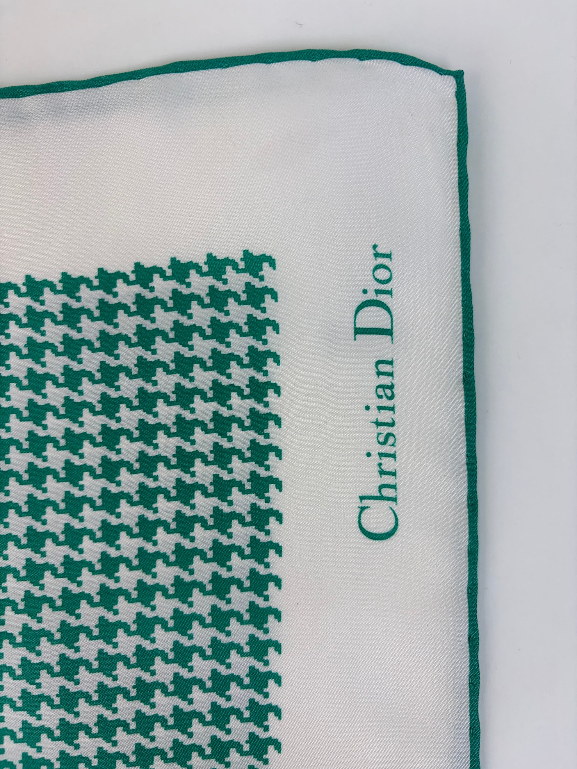 Christian Dior new Montaigne 70 green/white