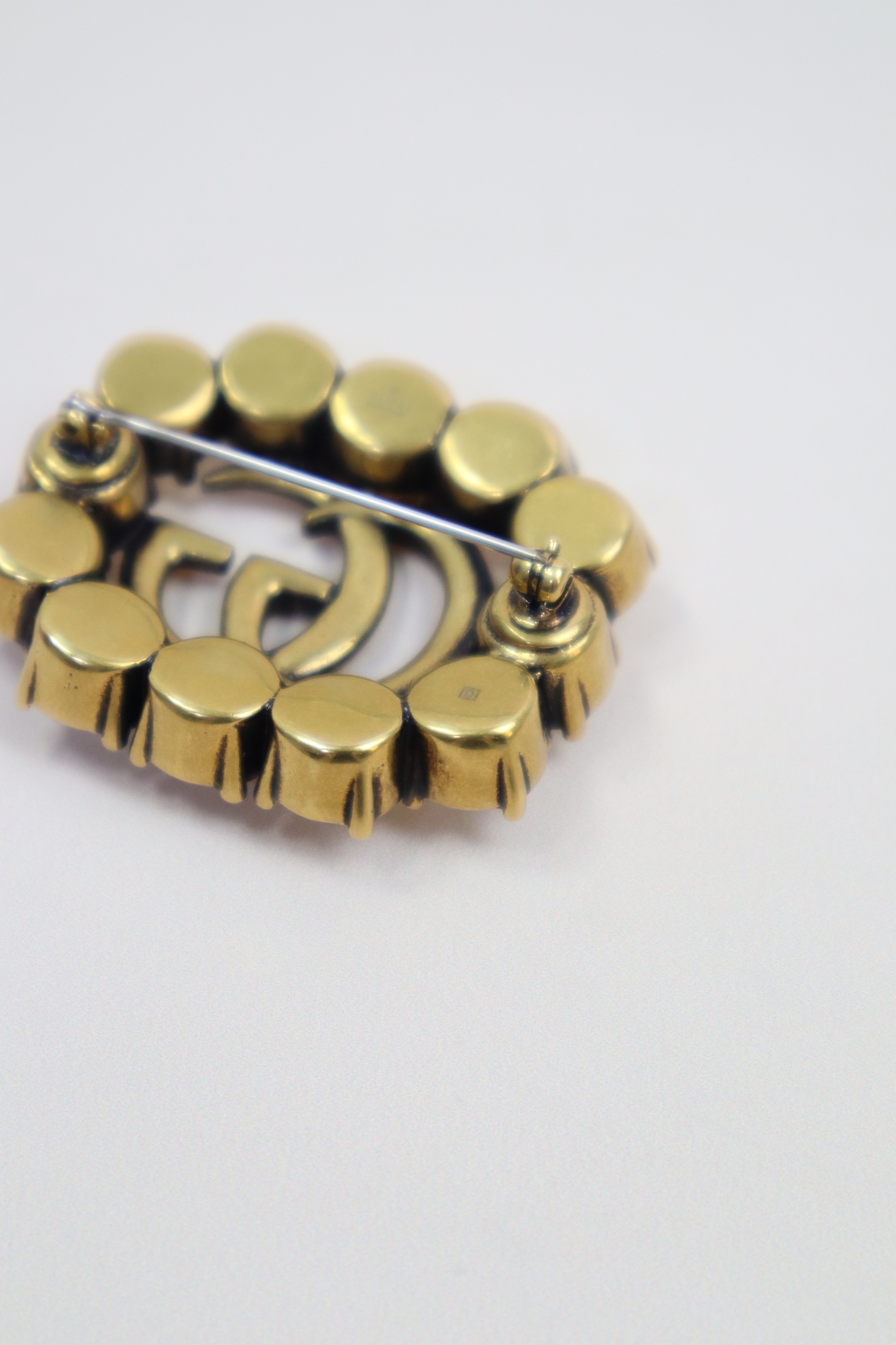 Gucci Gold GG Crystal Brooch