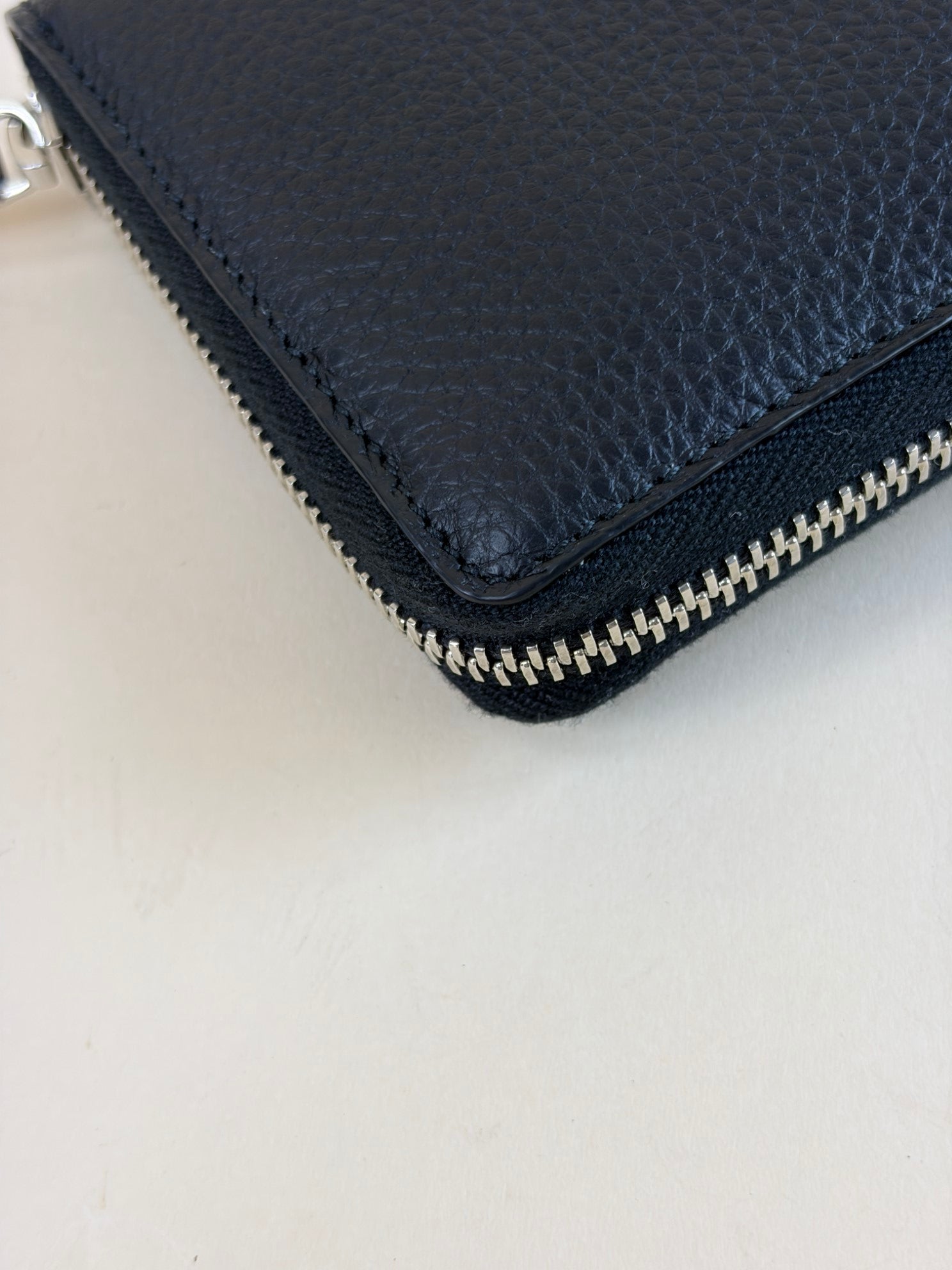 Gucci Black with Gucci Script Zip Around Wallet