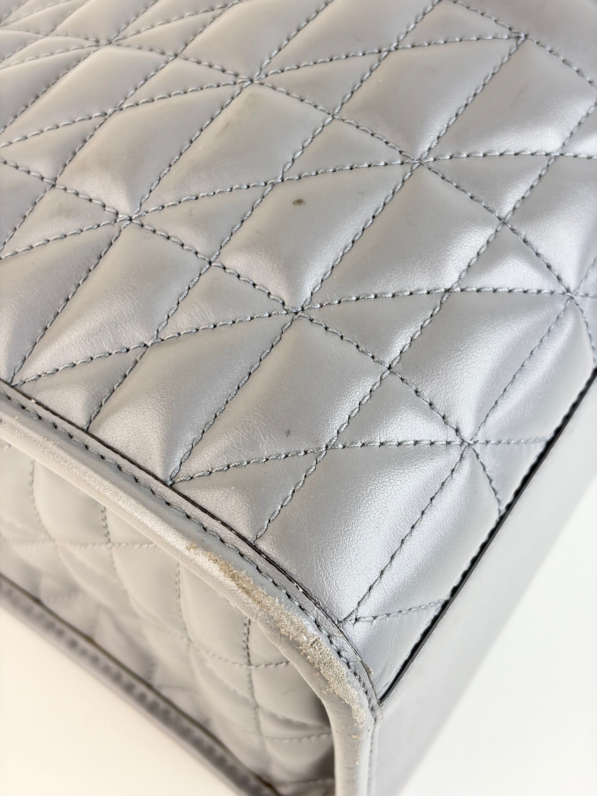 Gucci grey gg Marmont matelassé shopping tote bag
