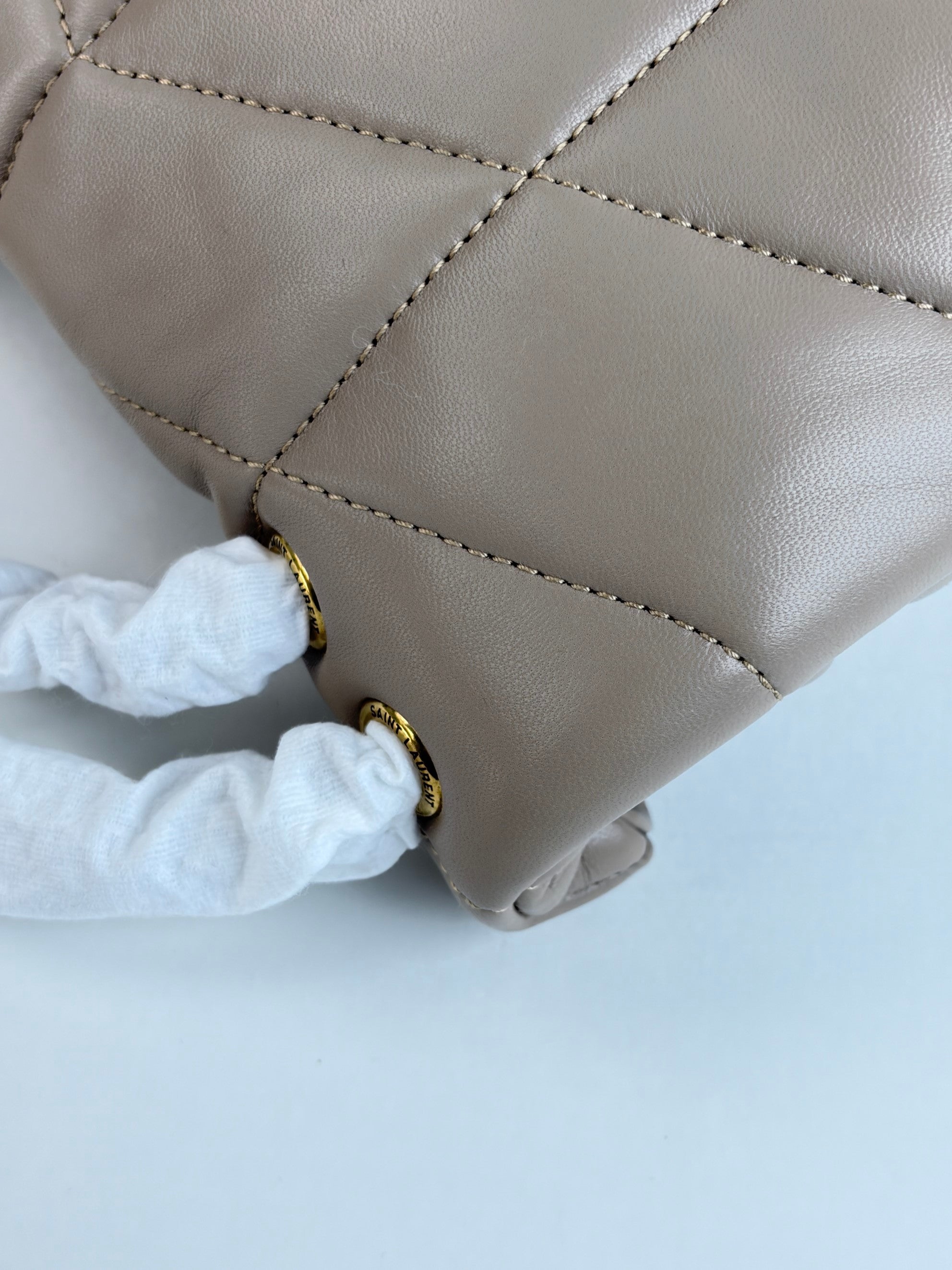 YSL beige lambskin Loulou Buffer toy