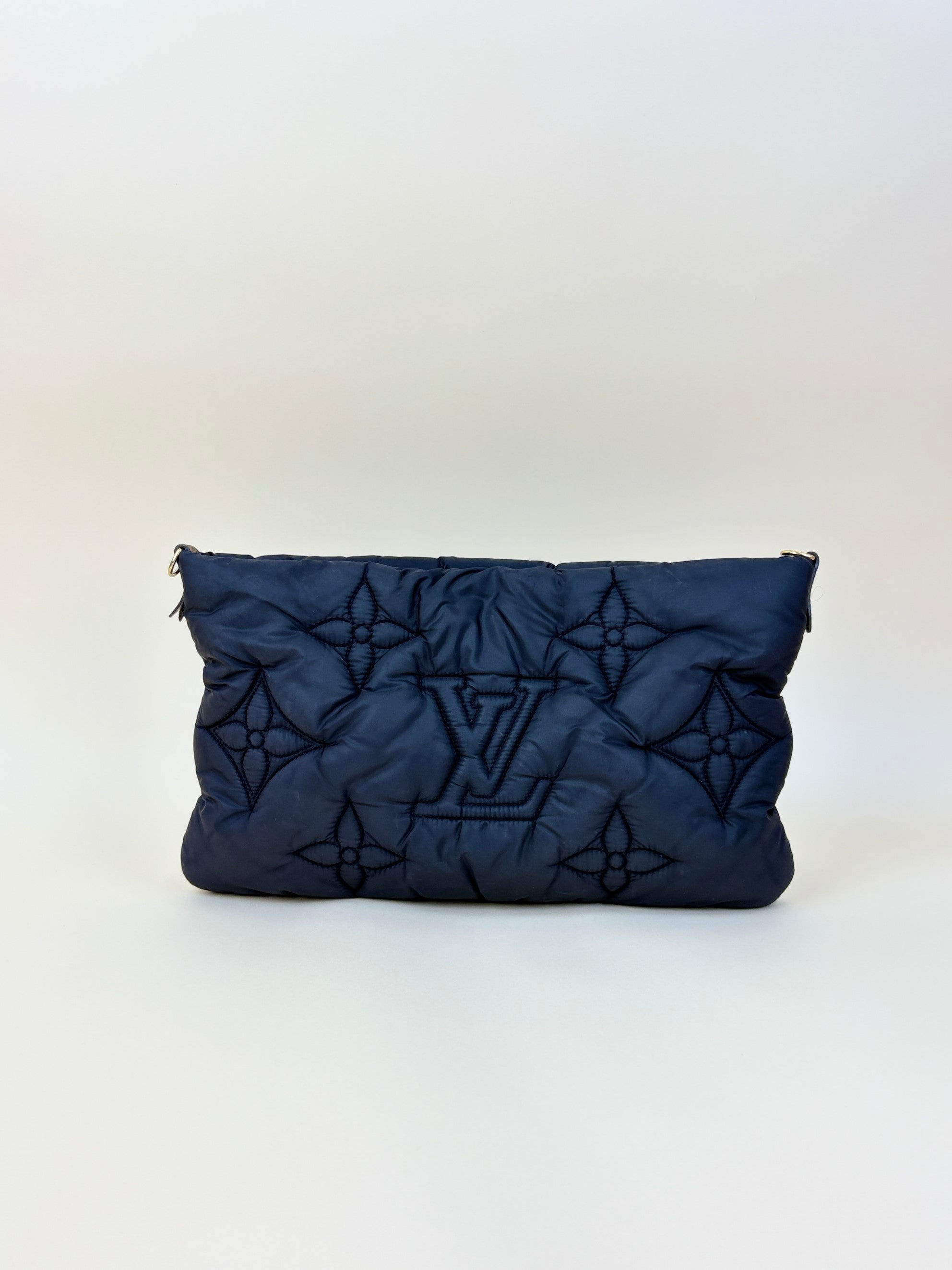 louis Vuitton monogram maxi-multi pochette pillow black-fushia