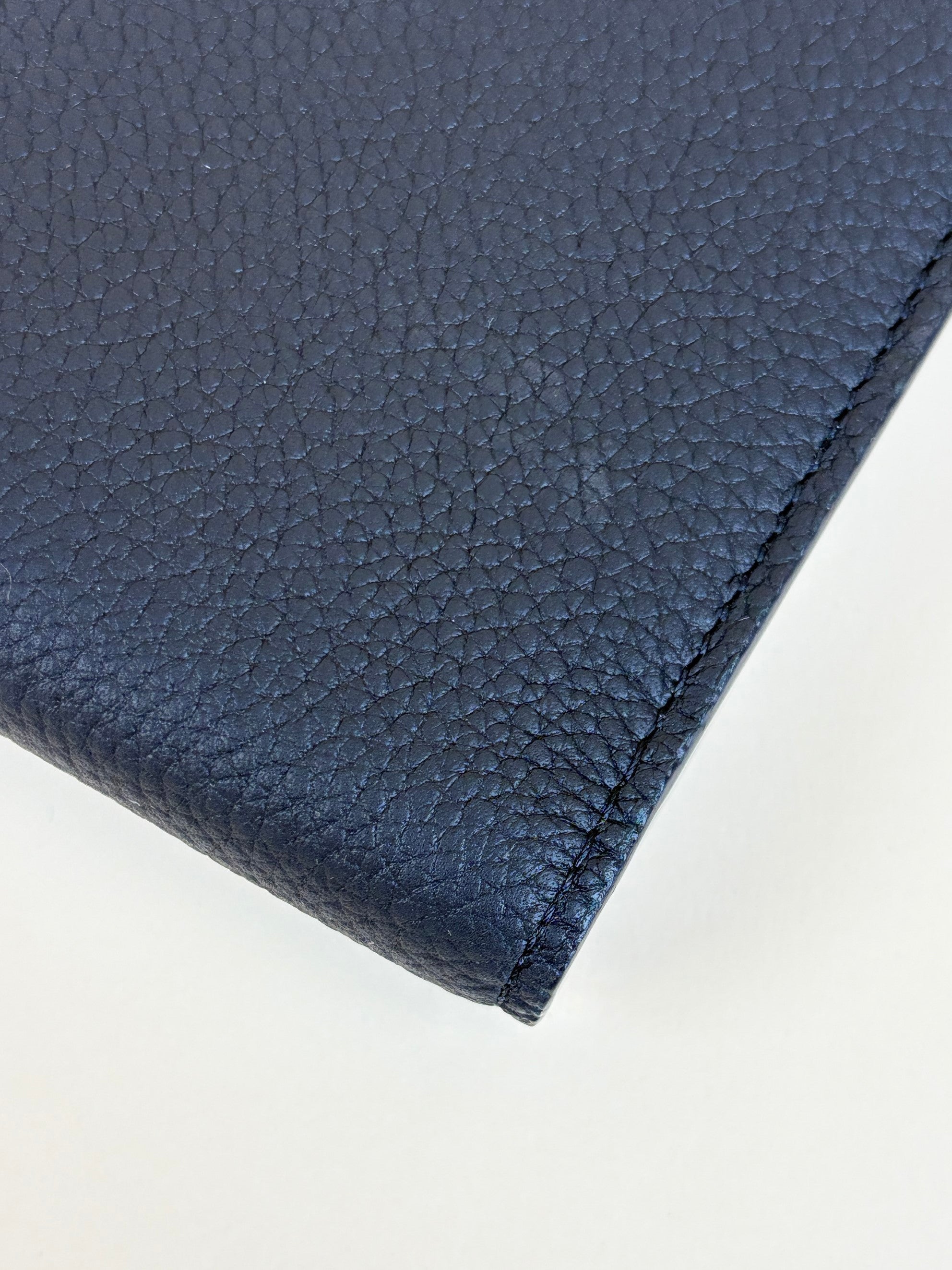 Louis Vuitton Black Multiple calfskin lv aerogram wallet