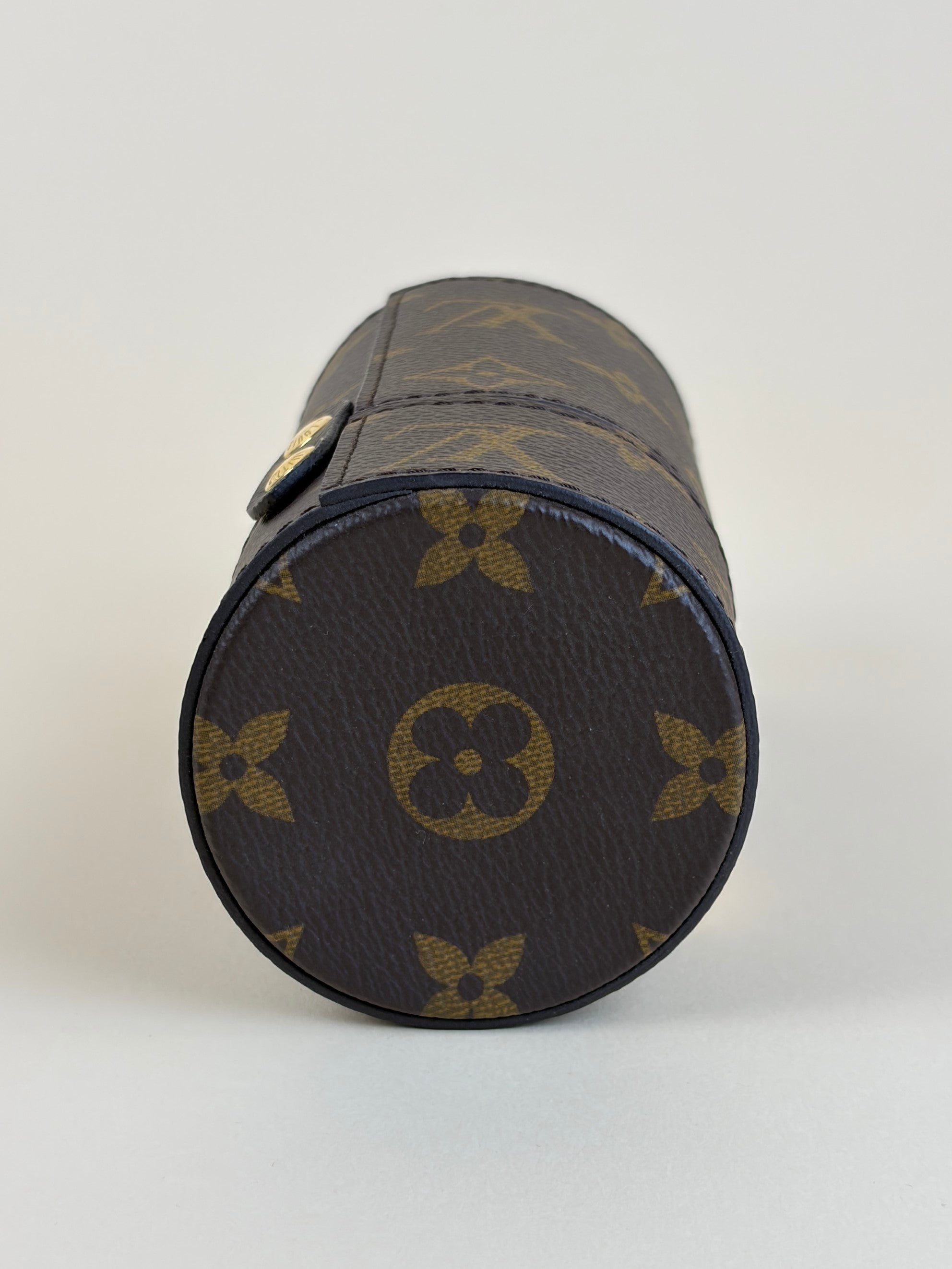 louis Vuitton 100ml travel case monogram