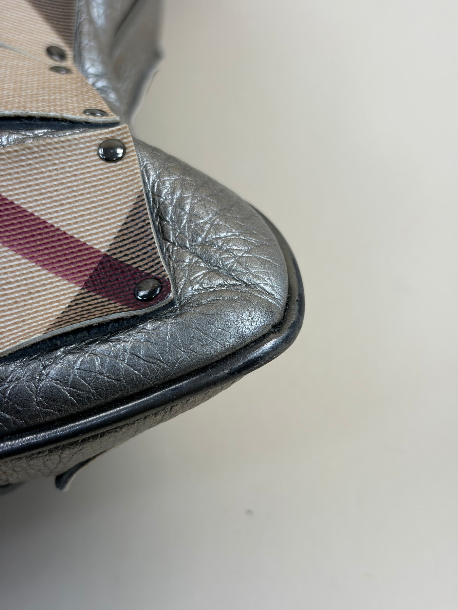 BURBERRY studded brook warrior nova check canvas