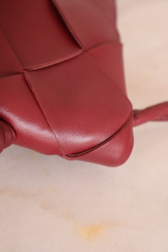 Bottega Veneta Burgundy Intrecciato Clasp Bucket Bag