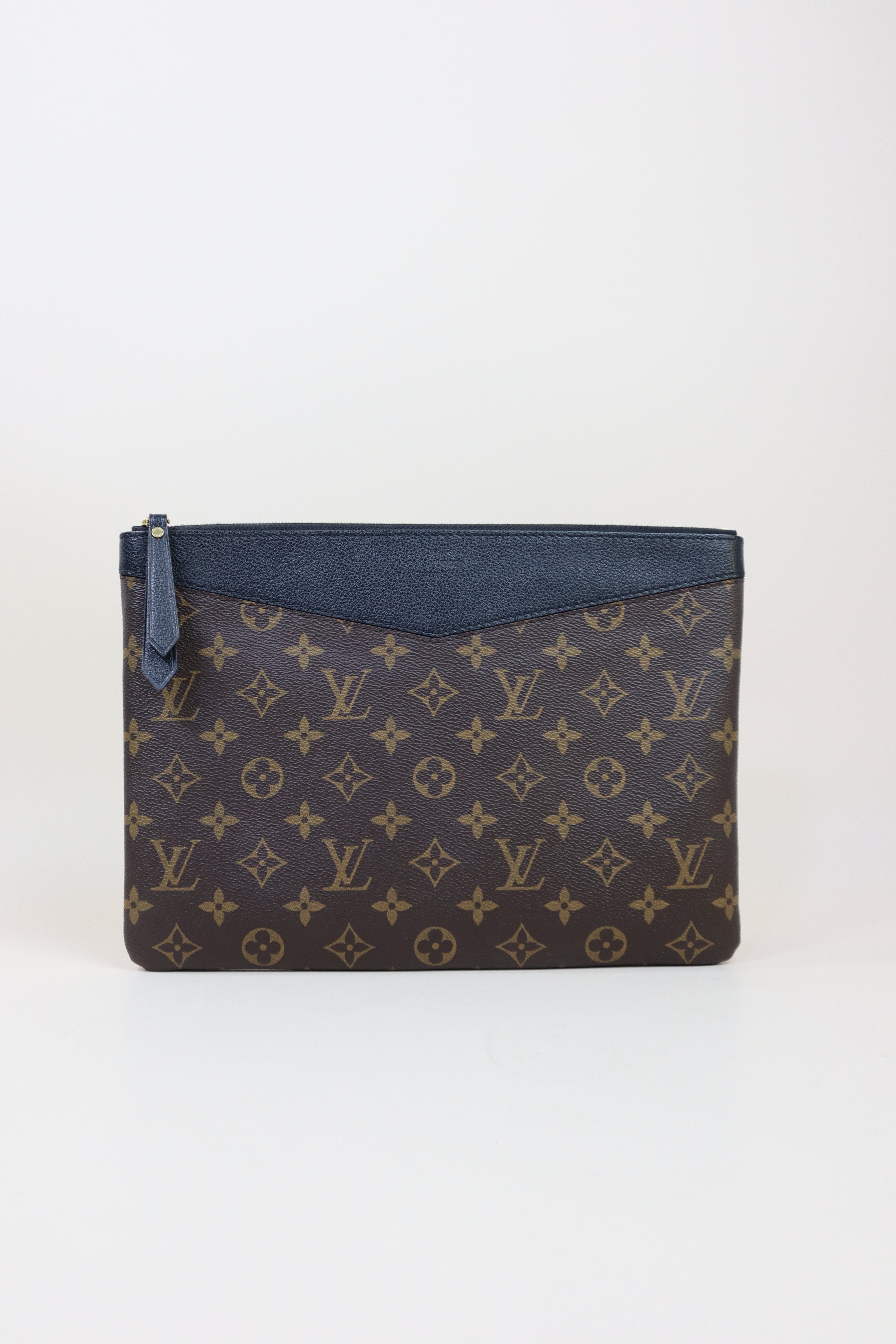 Louis Vuitton Black Monogram Daily Pouch