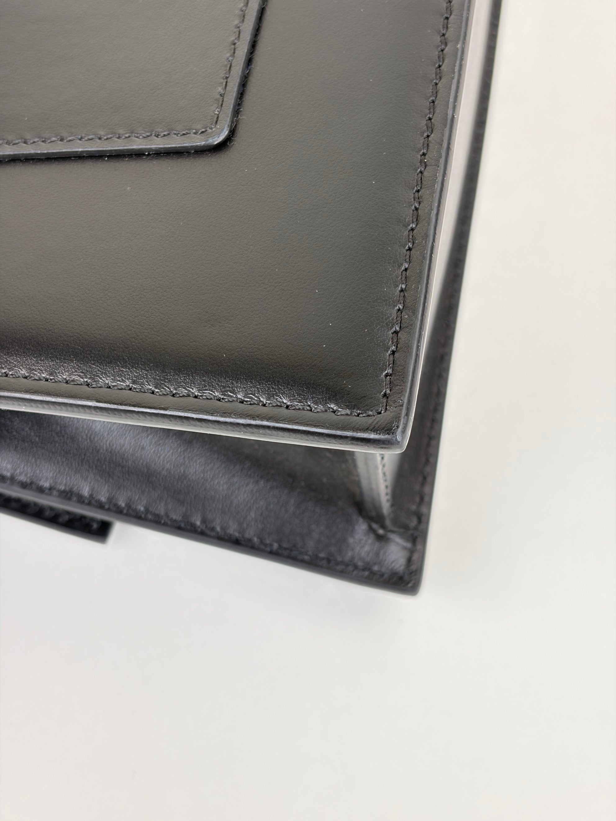 Jacquemus black the large bambino handbag