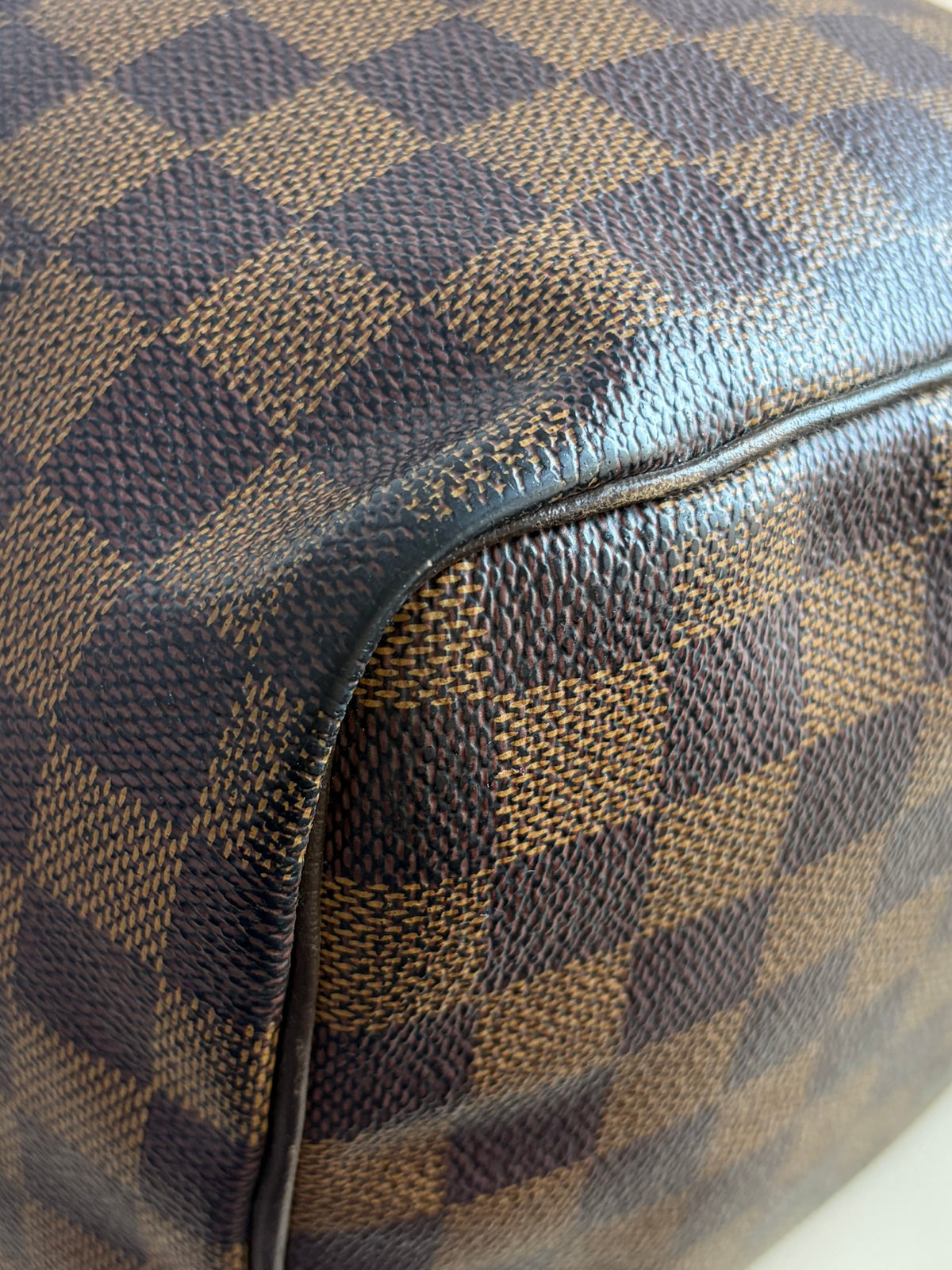 Louis Vuitton Damier Ebene canvas Speedy 30 Bag