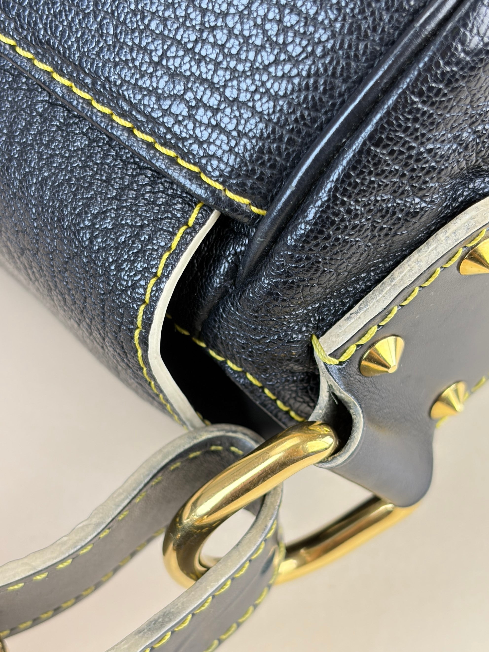 Louis Vuitton Black Suhali Le Confident Shoulder Bag